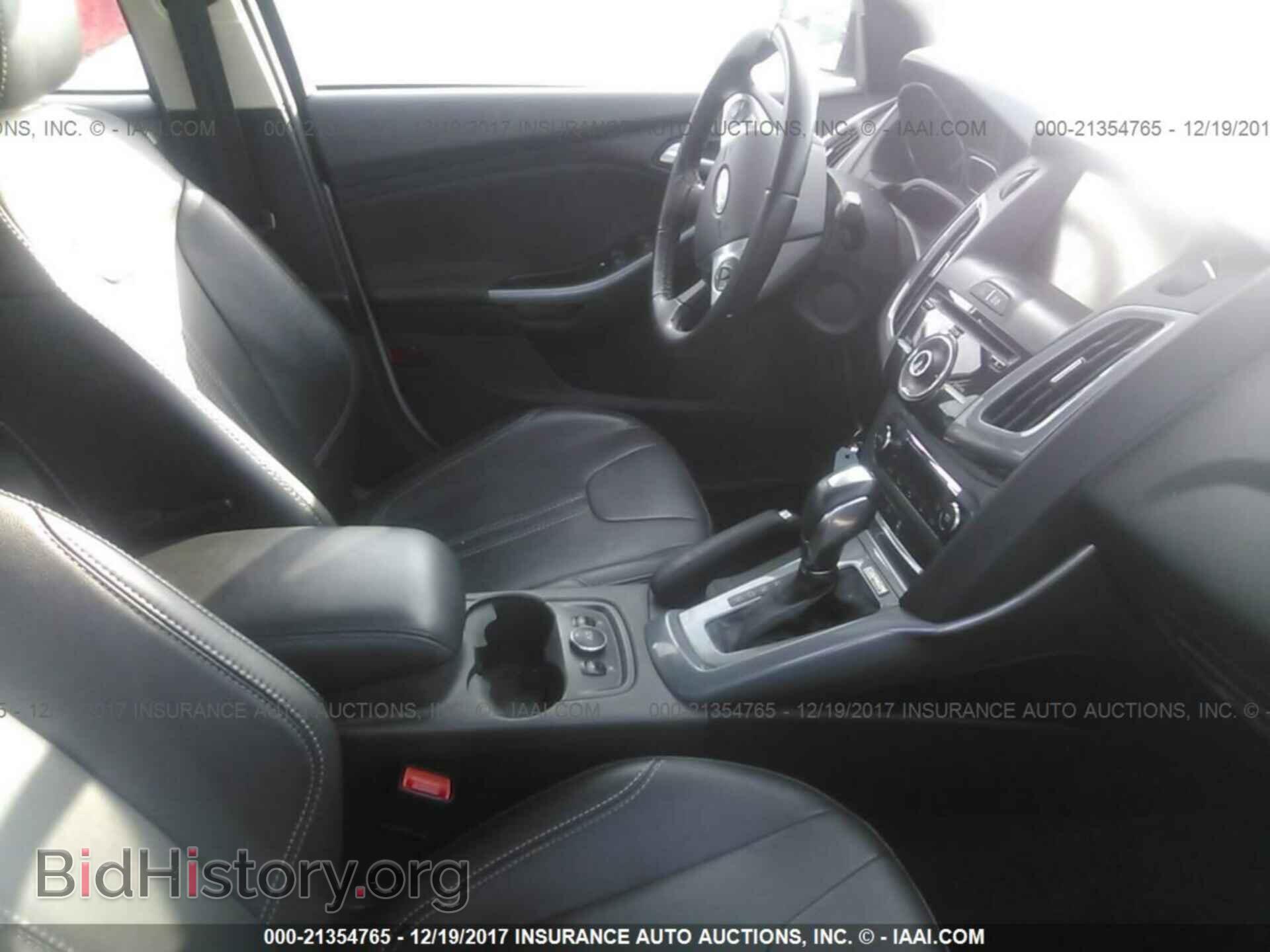 2014 Ford Focus - VIN: 1FADP3J23EL206410 - Photo 5