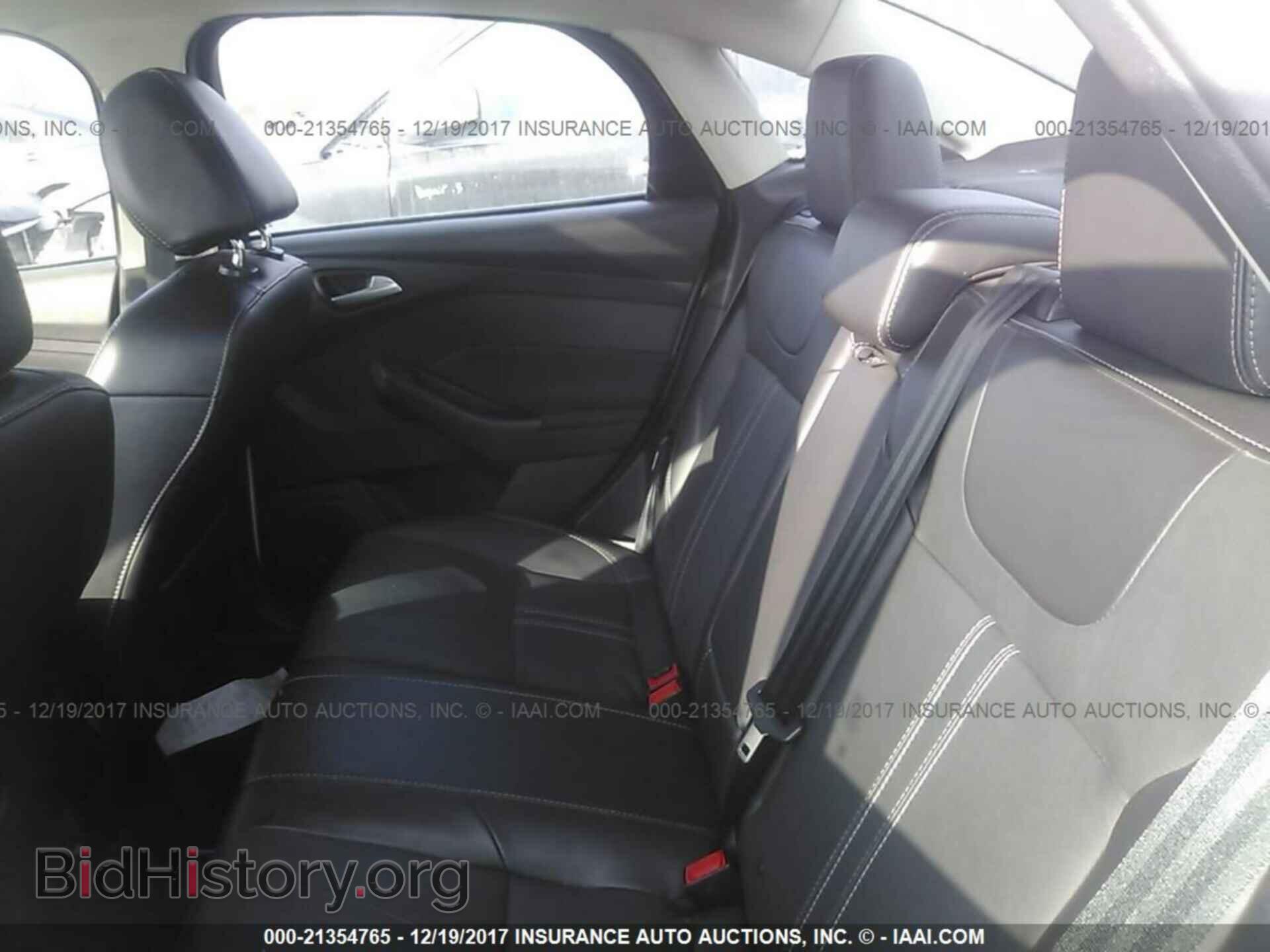 2014 Ford Focus - VIN: 1FADP3J23EL206410 - Photo 8