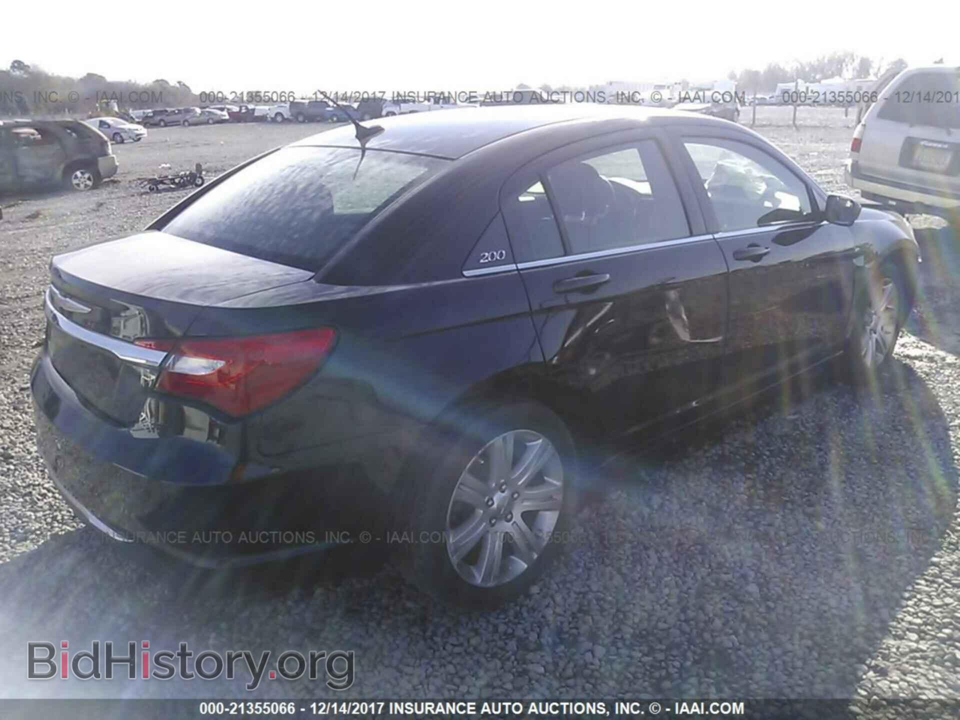 2013 Chrysler 200 - VIN: 1C3CCBBB7DN595778 - Фото 4