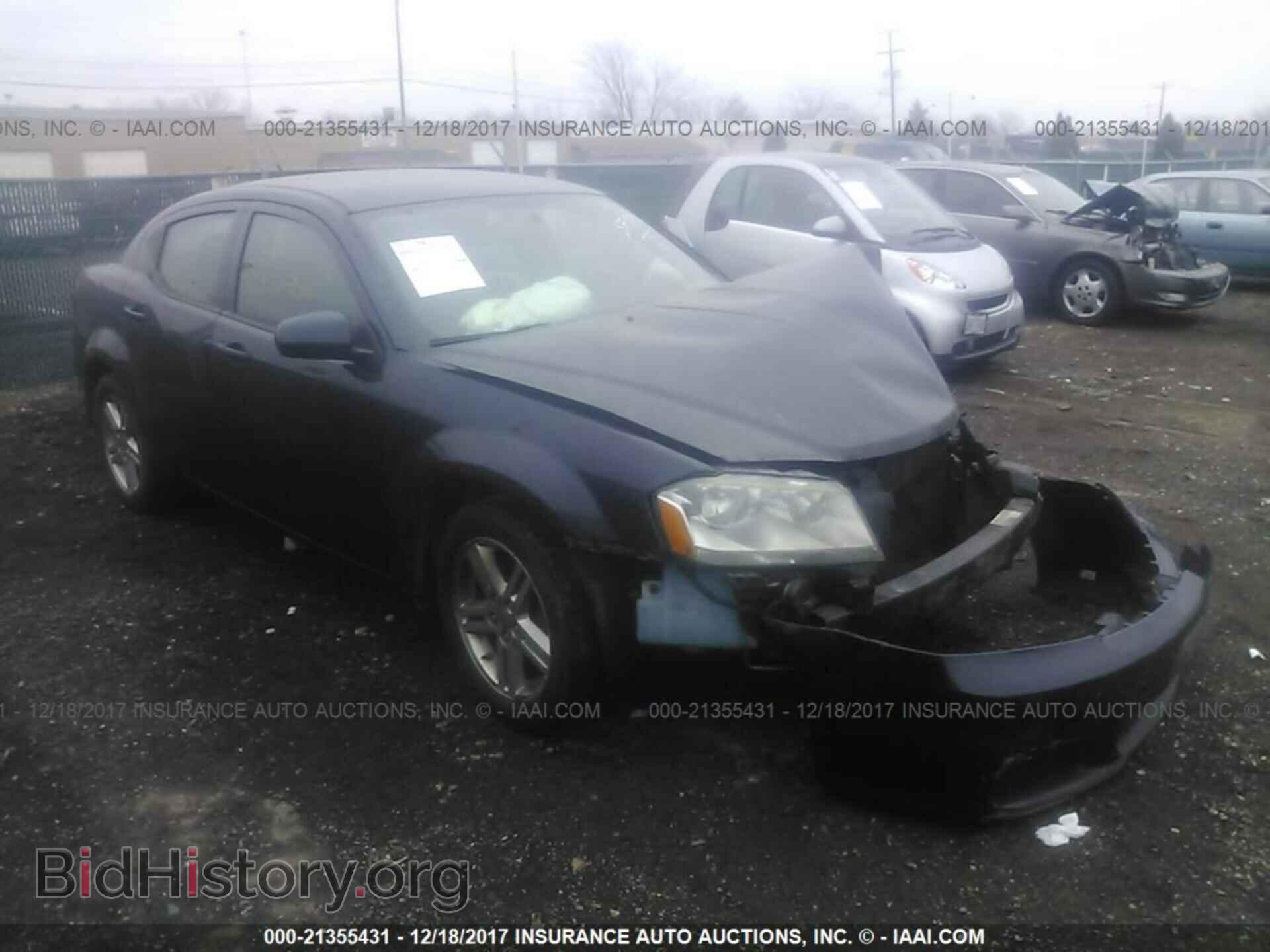 Photo 1B3BD1FB0BN528186 - Dodge Avenger 2011