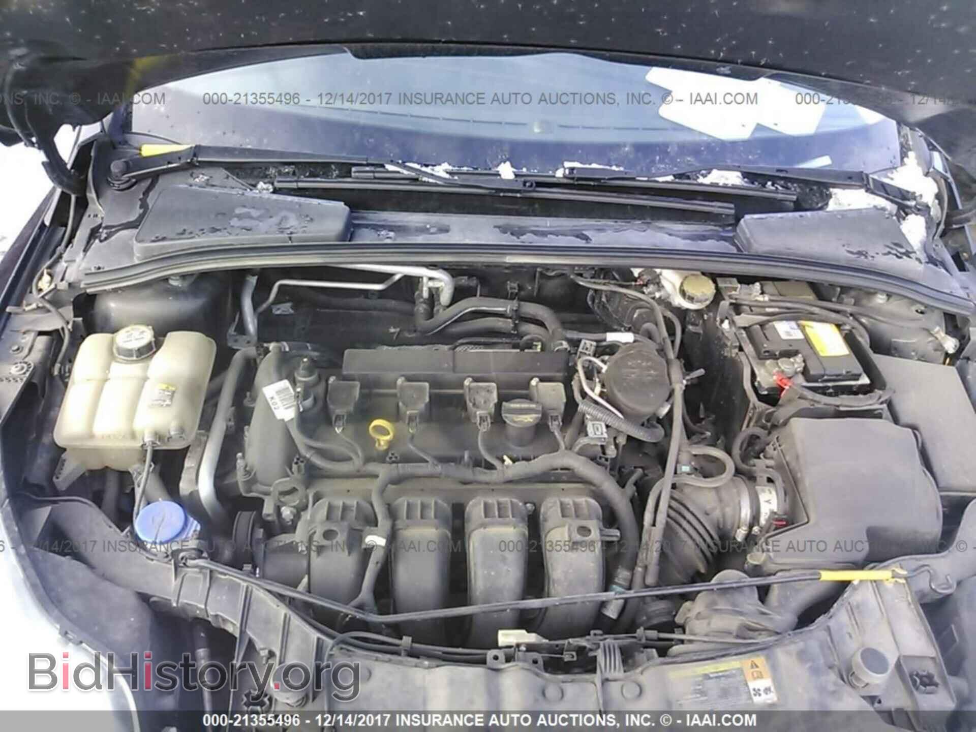 2012 Ford Focus - VIN: 1FAHP3F27CL338450 - Photo 10