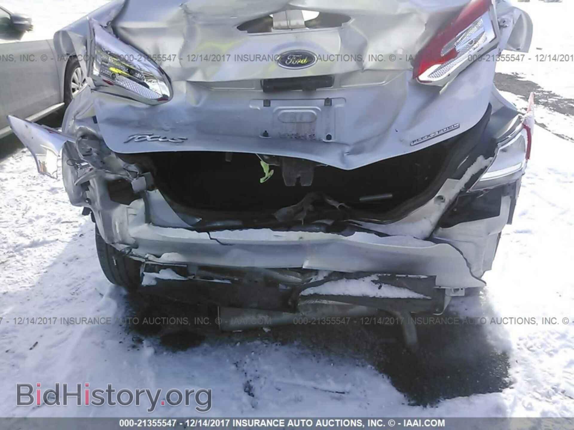 2016 Ford Focus - VIN: 1FADP3E26GL211503 - Photo 6