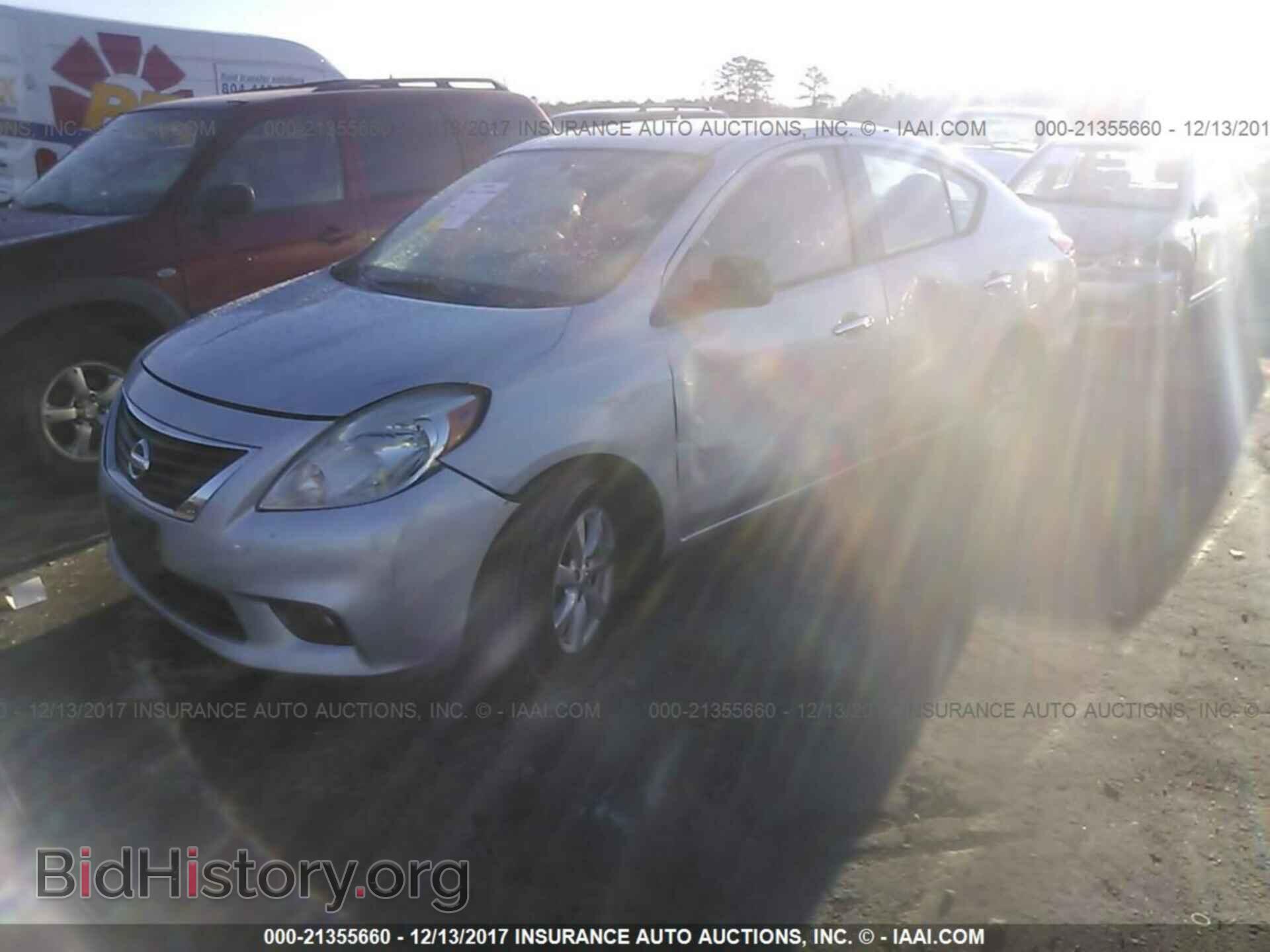 2012 Nissan Versa - VIN: 3N1CN7AP1CL818138 - Фото 2