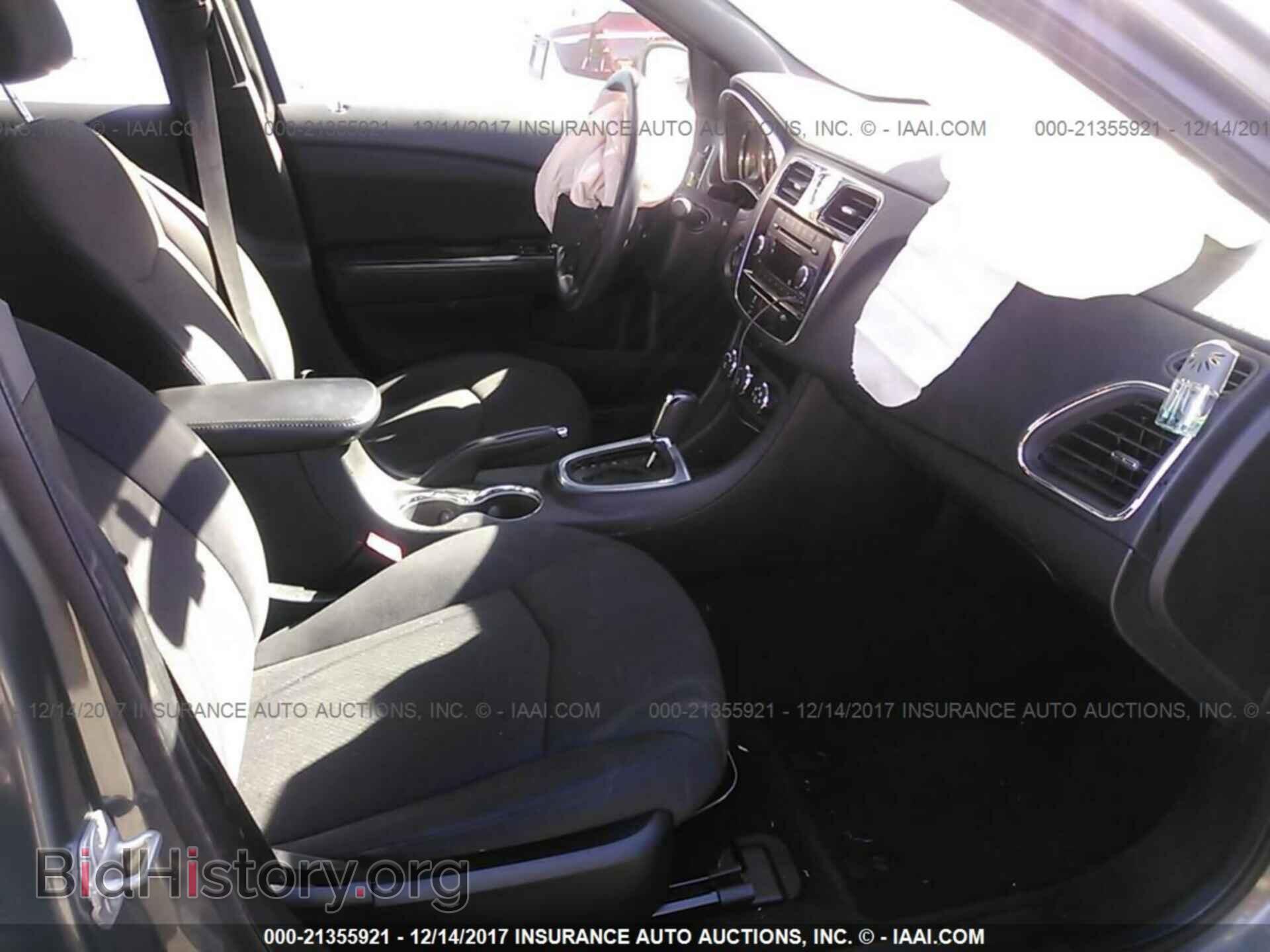 2013 Chrysler 200 - VIN: 1C3CCBAB0DN569623 - Photo 5