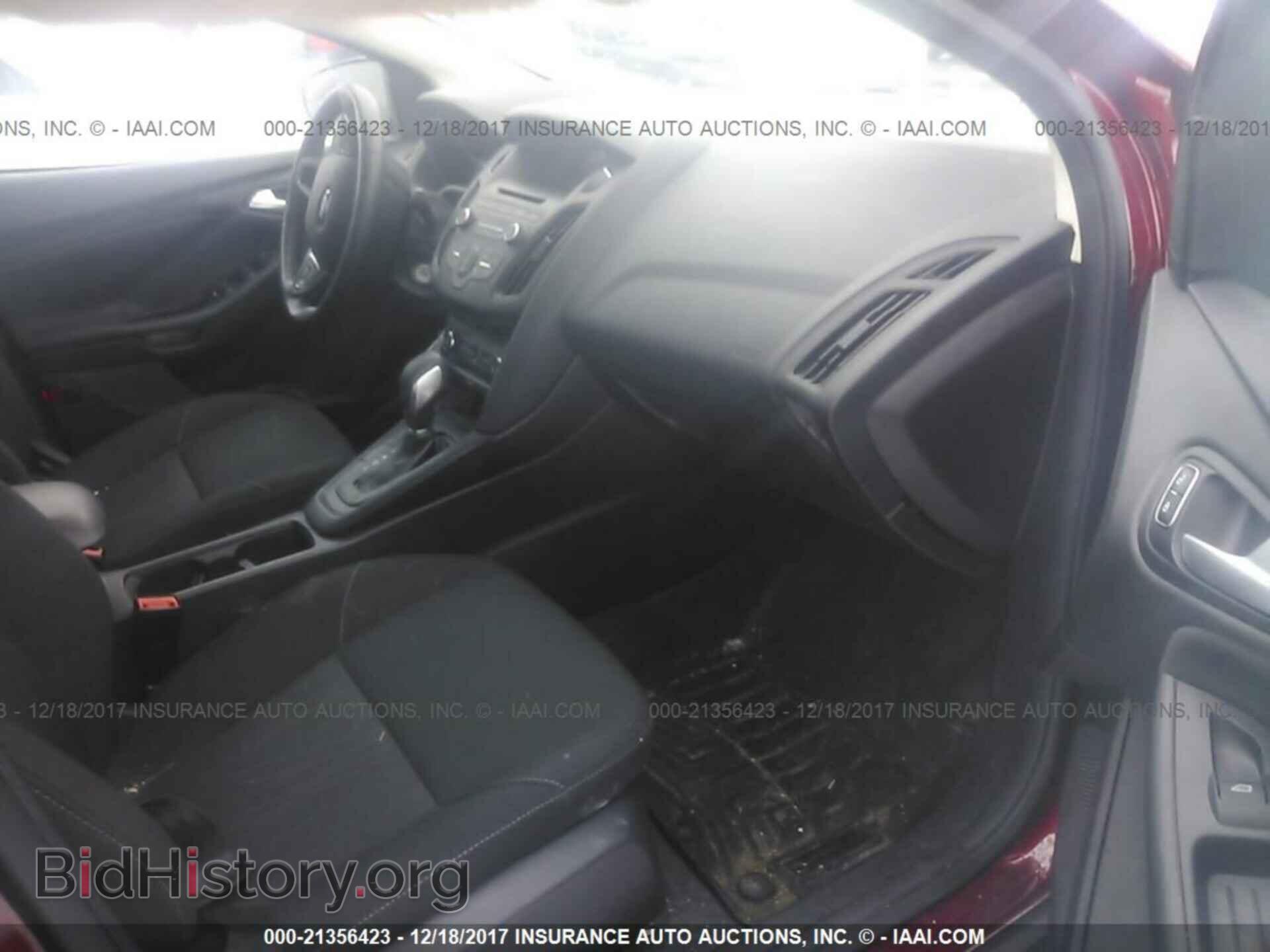 2017 Ford Focus - VIN: 1FADP3F22HL210963 - Фото 5