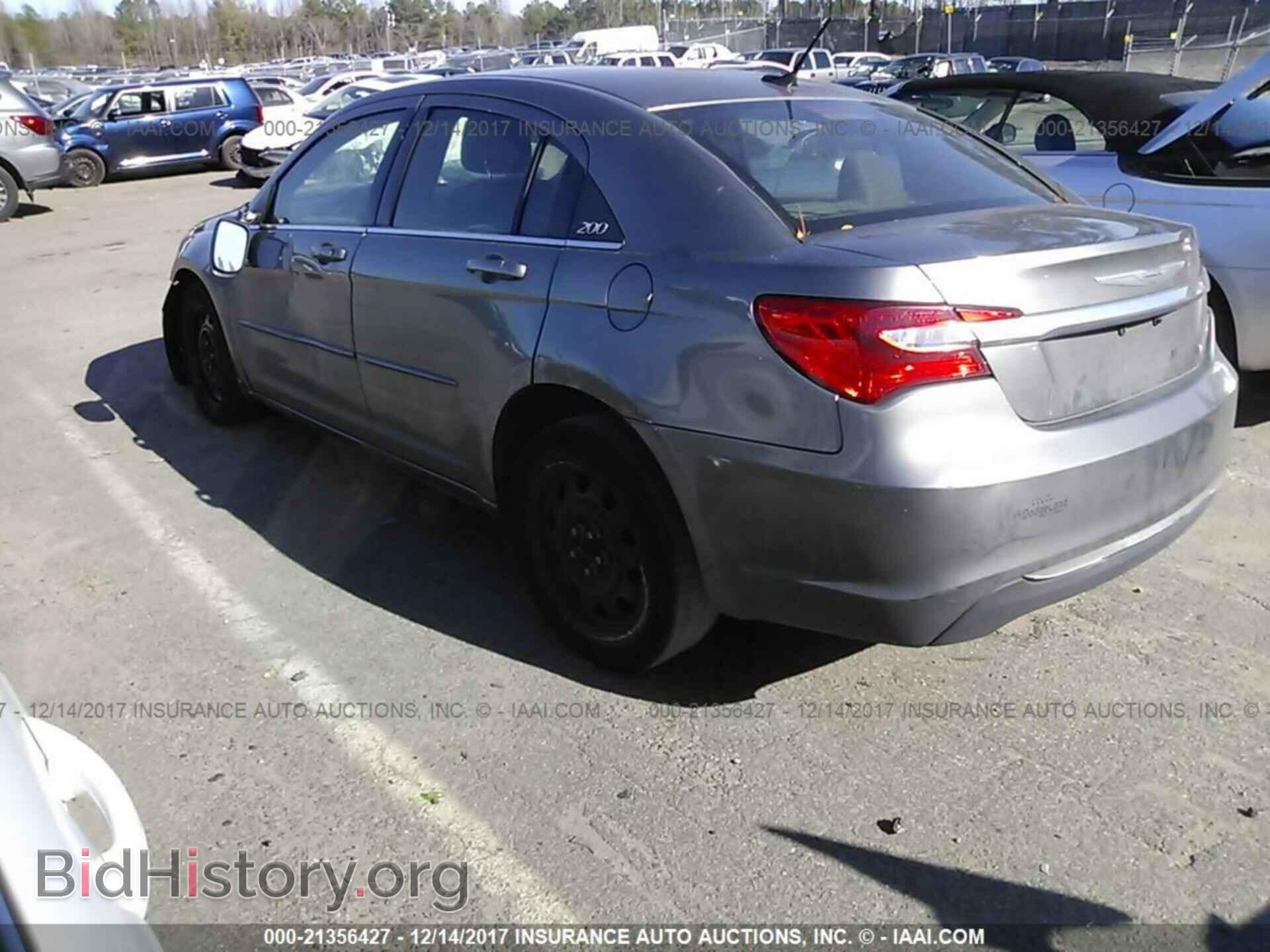 2012 Chrysler 200 - VIN: 1C3CCBAB6CN145636 - Photo 3