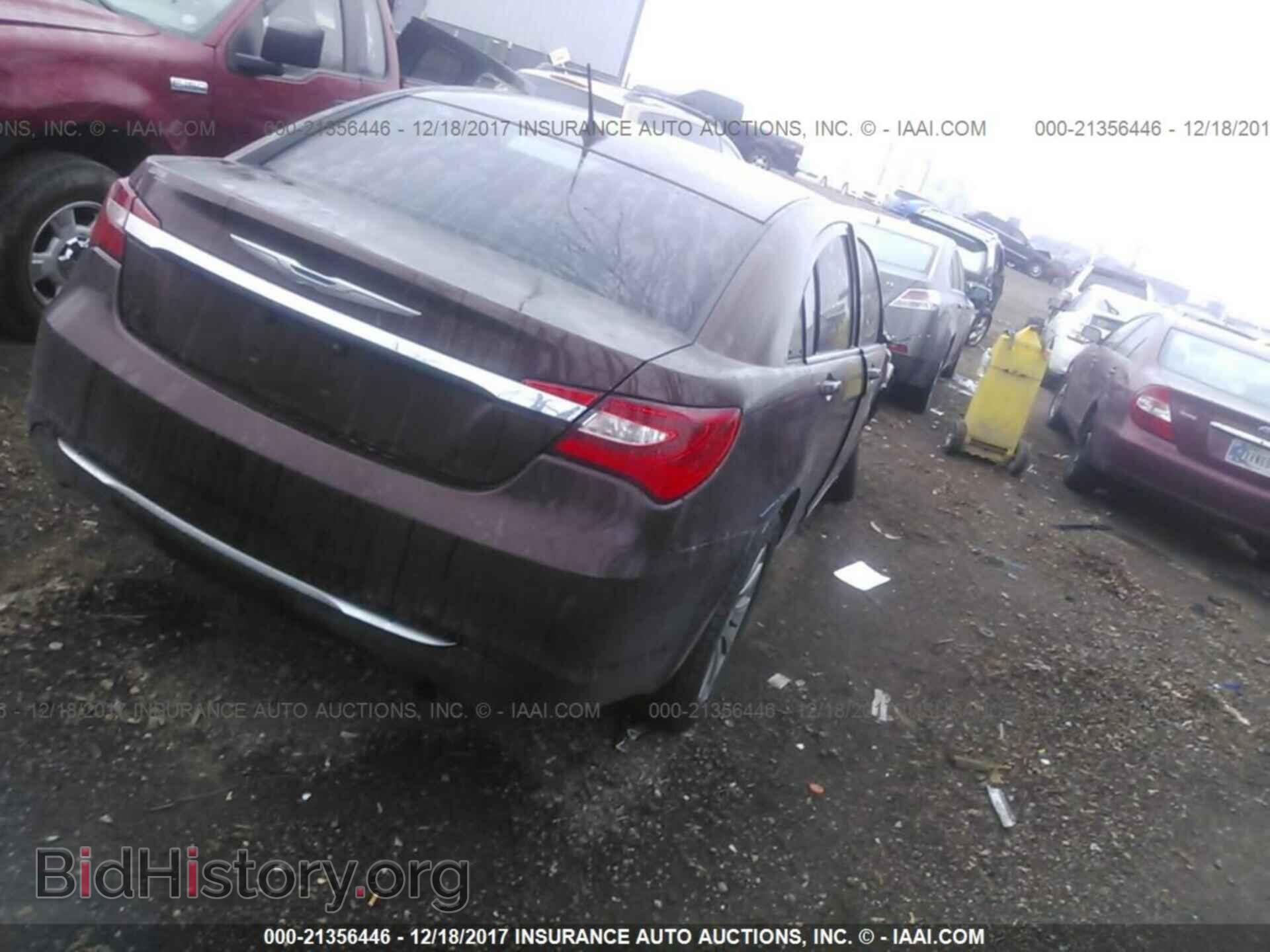 2013 Chrysler 200 - VIN: 1C3CCBBB5DN723418 - Photo 4