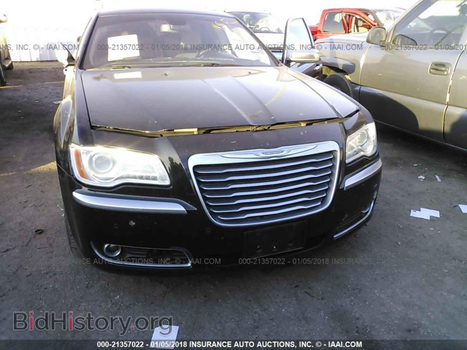 2012 Chrysler 300c - VIN: 2C3CCAPT5CH273899 - Фото 6