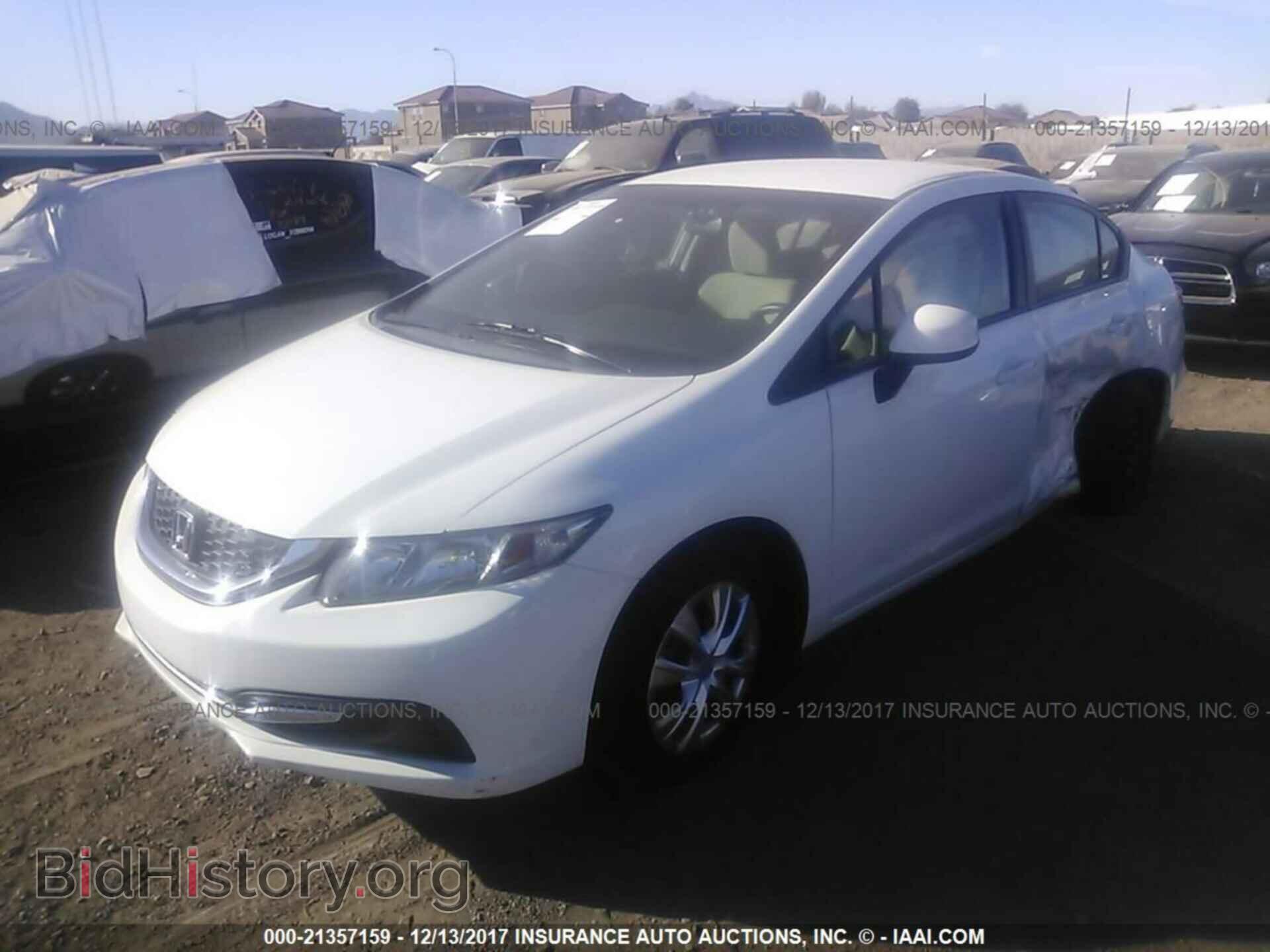 2013 Honda Civic - VIN: 19XFB2F58DE065050 - Фото 2