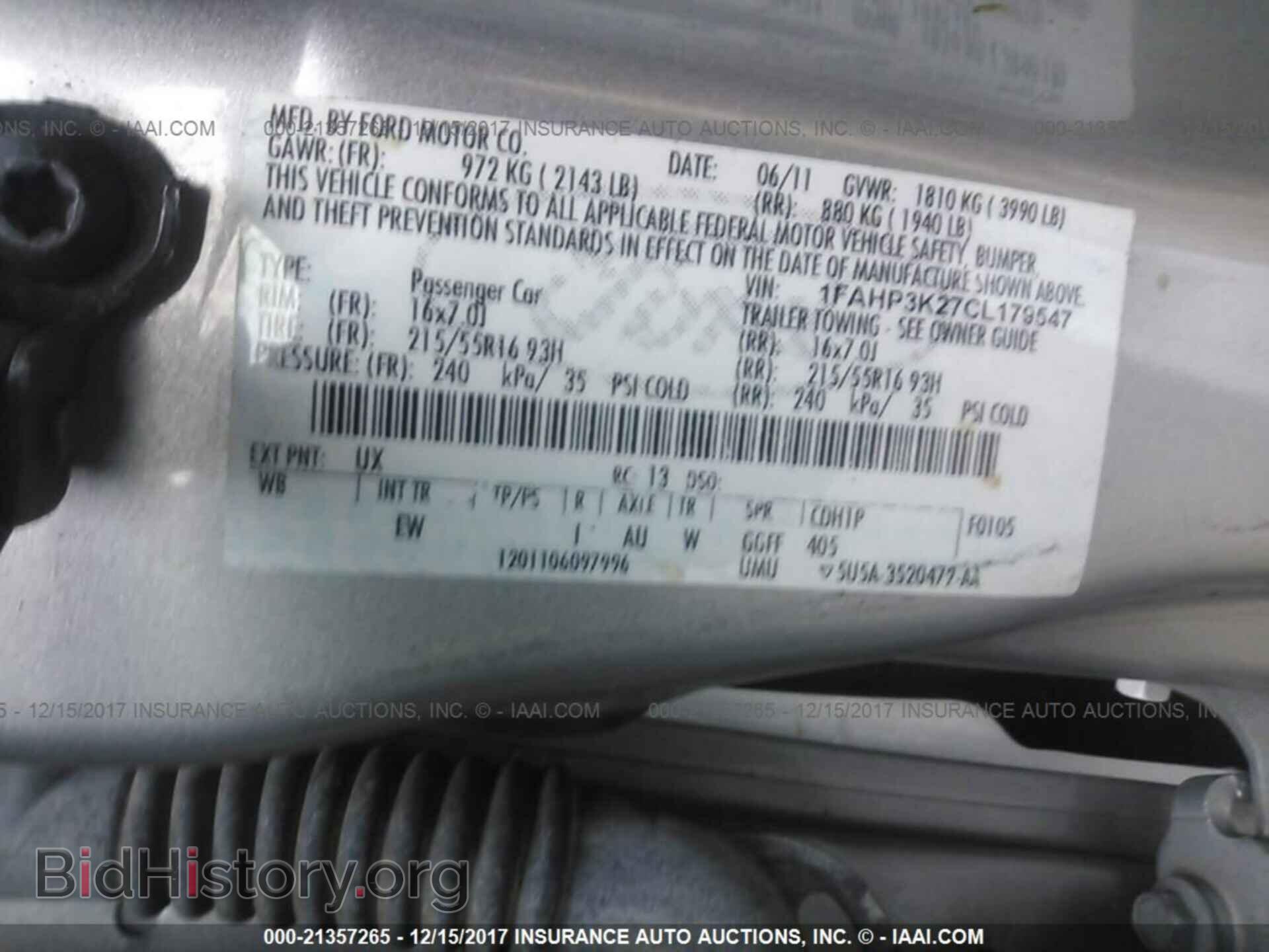 2012 Ford Focus - VIN: 1FAHP3K27CL179547 - Photo 9