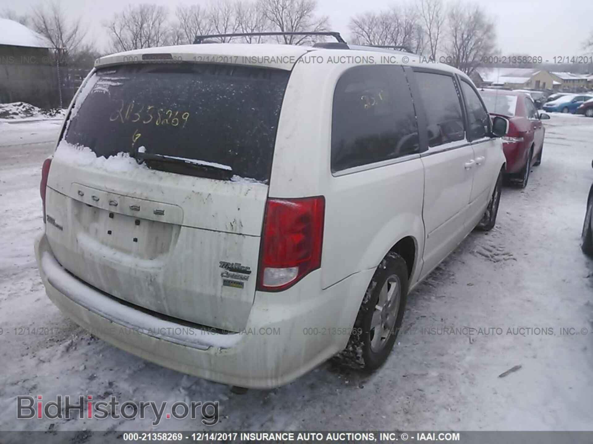 2011 Dodge Grand caravan - VIN: 2D4RN5DG1BR647886 - Фото 4
