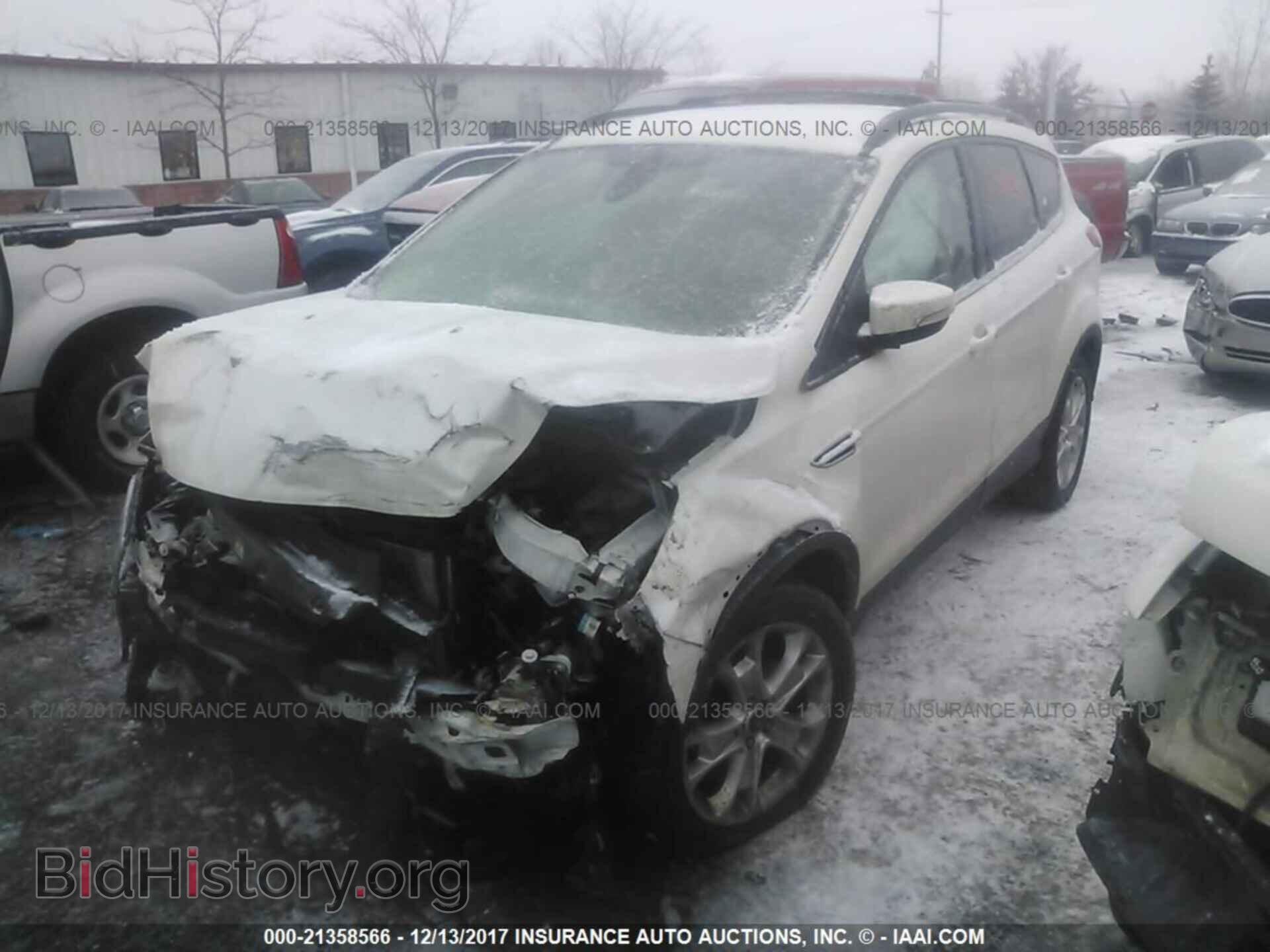2013 Ford Escape - VIN: 1FMCU9HX7DUB50317 - Photo 2