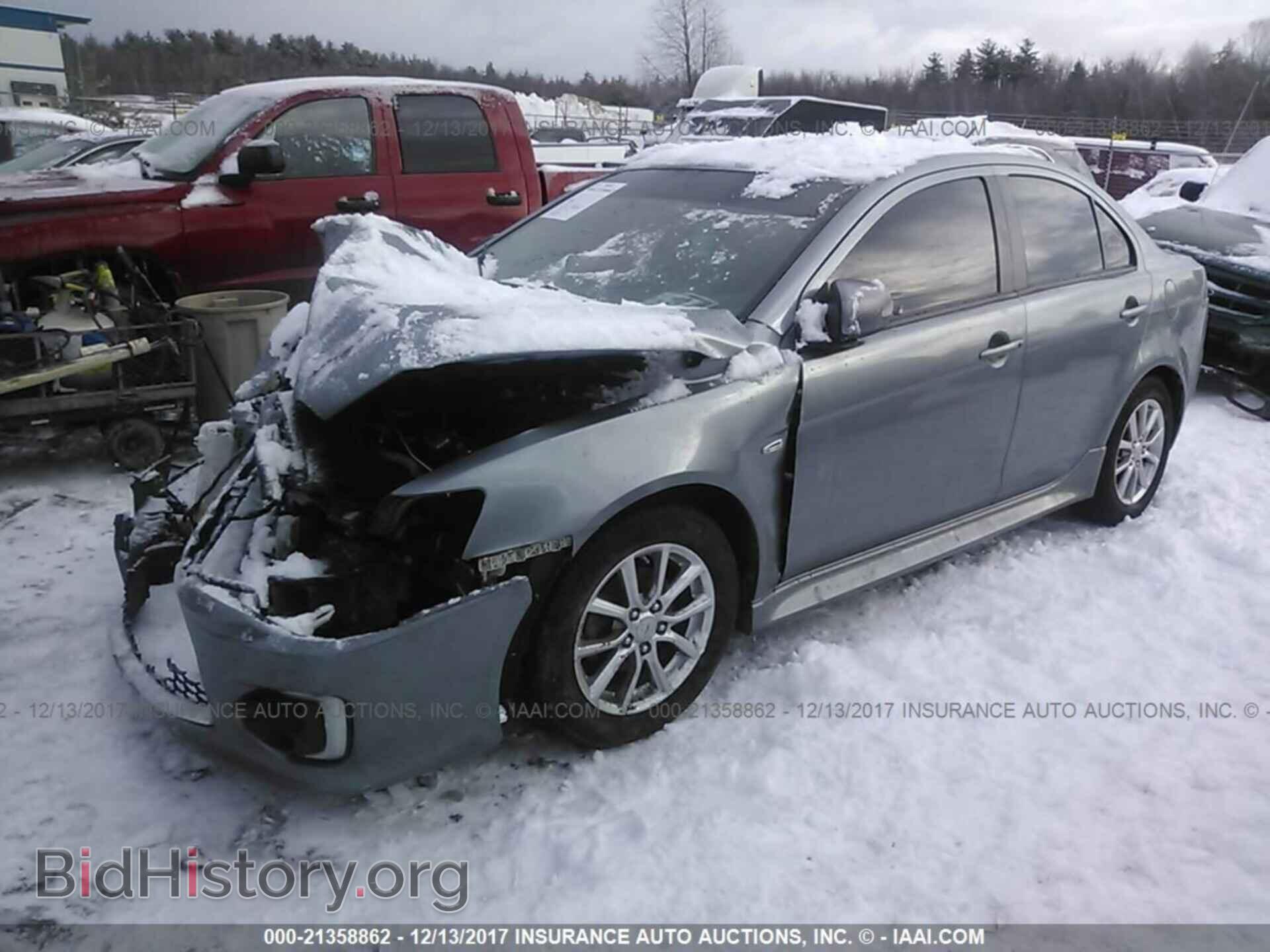 2016 Mitsubishi Lancer - VIN: JA32V2FW1GU007784 - Фото 2