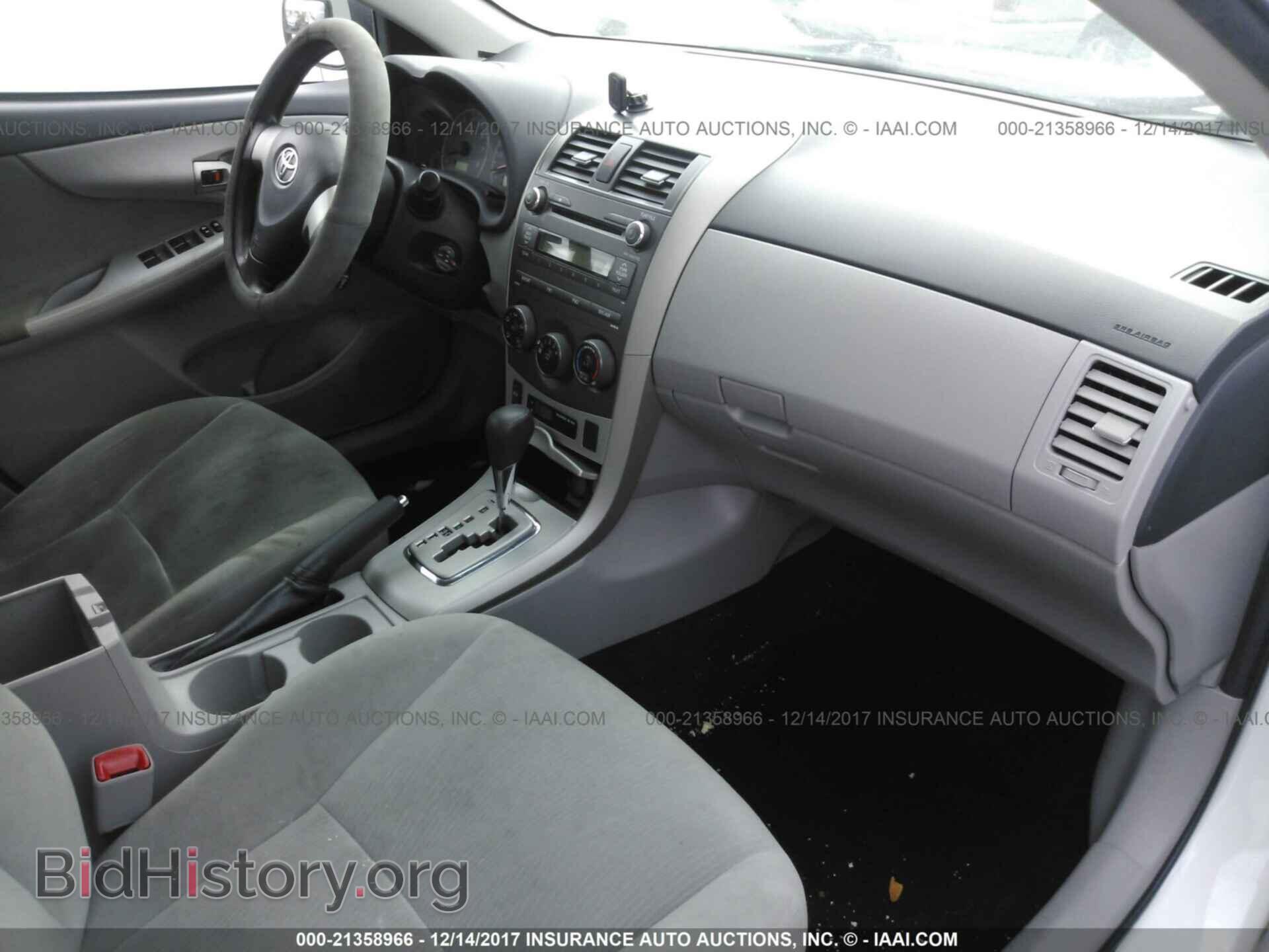 2011 Toyota Corolla - VIN: 2T1BU4EE2BC590820 - Photo 5
