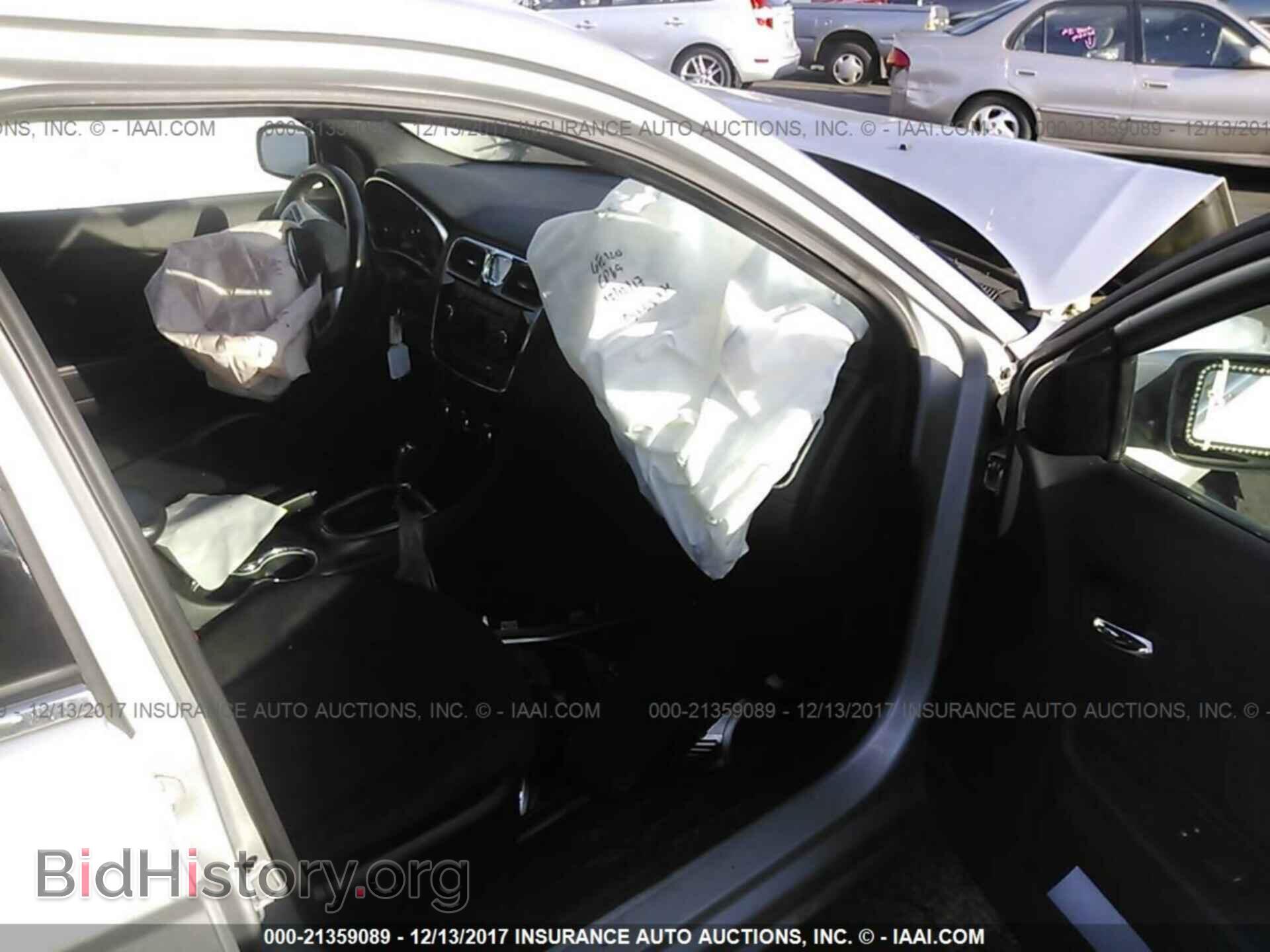 2012 Chrysler 200 - VIN: 1C3CCBBB3CN171058 - Photo 5