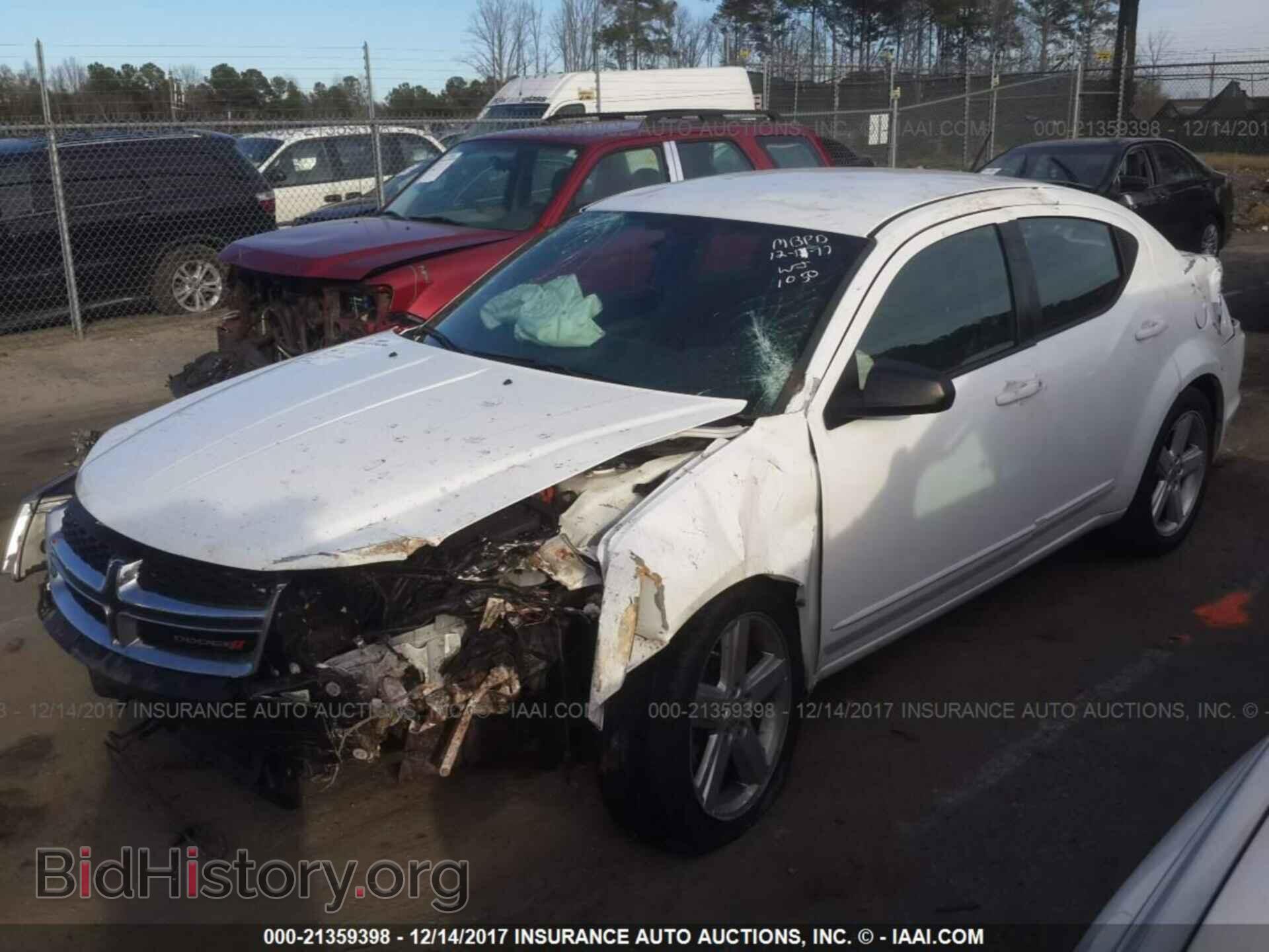 2013 Dodge Avenger - VIN: 1C3CDZAB4DN712448 - Photo 2