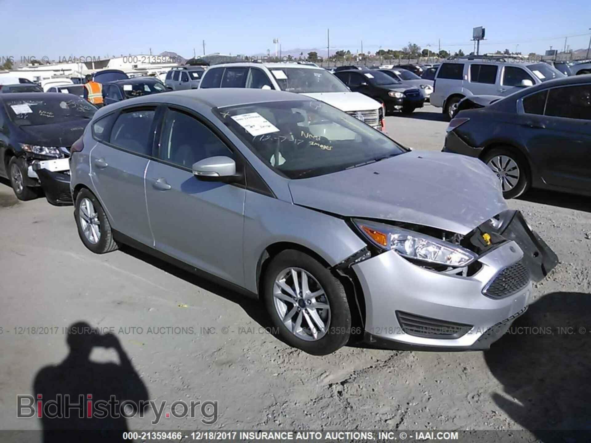 Photo 1FADP3K2XHL245708 - Ford Focus 2017