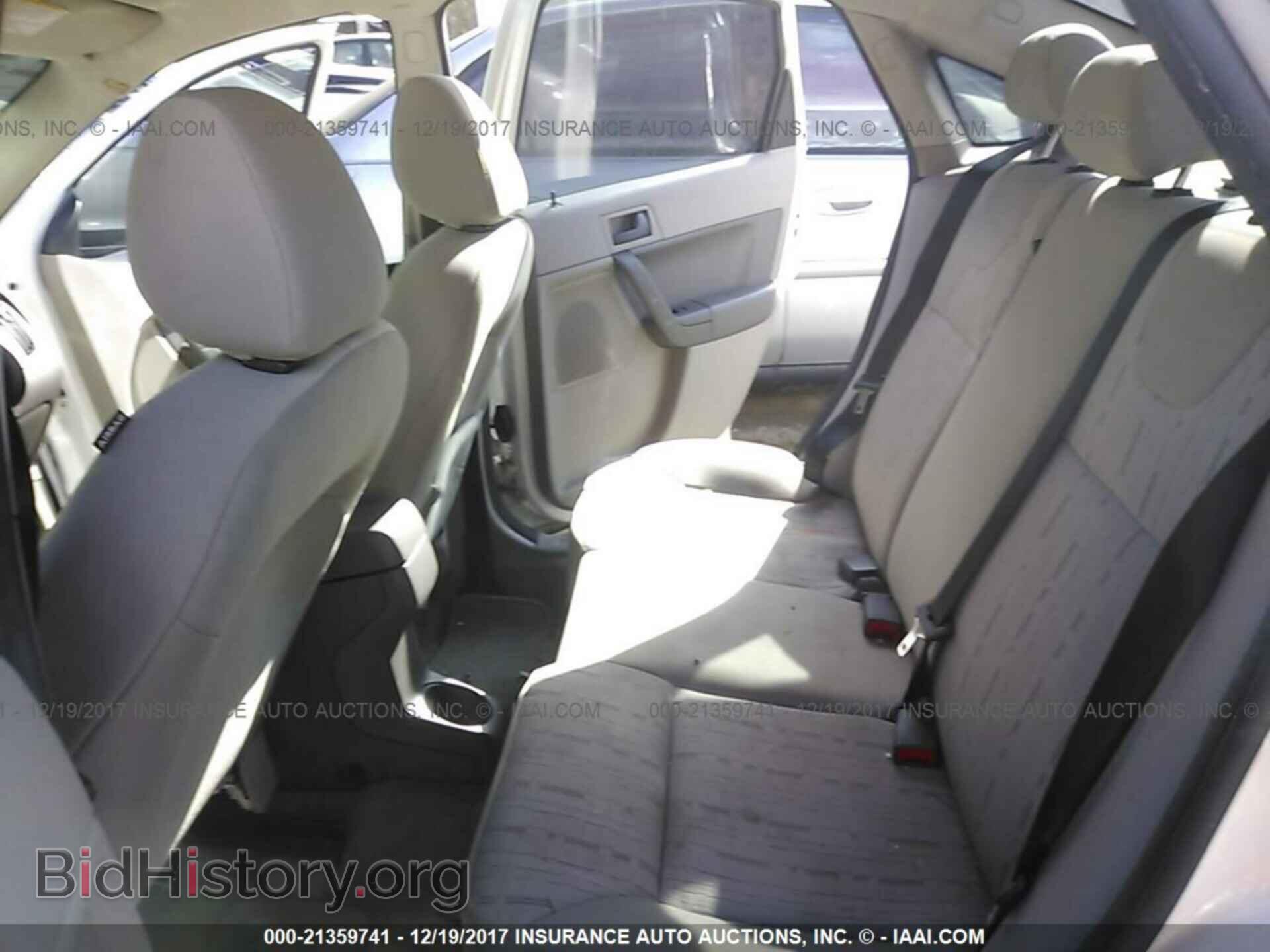 2009 FORD FOCUS - VIN: 1FAHP35N39W172477 - Фото 8