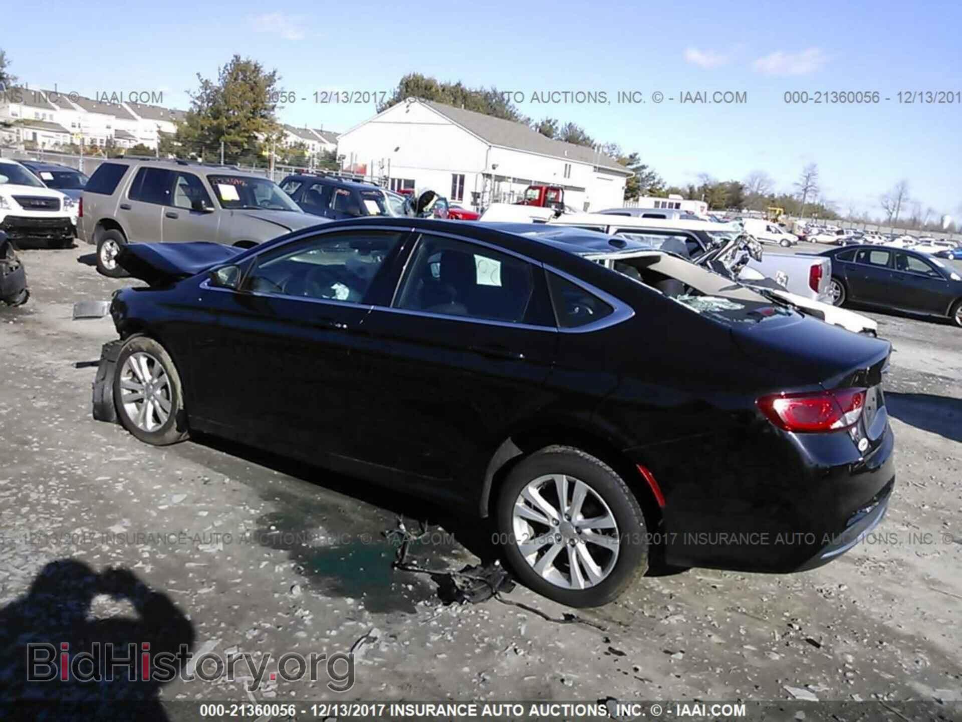 2015 Chrysler 200 - VIN: 1C3CCCAB7FN714472 - Photo 3