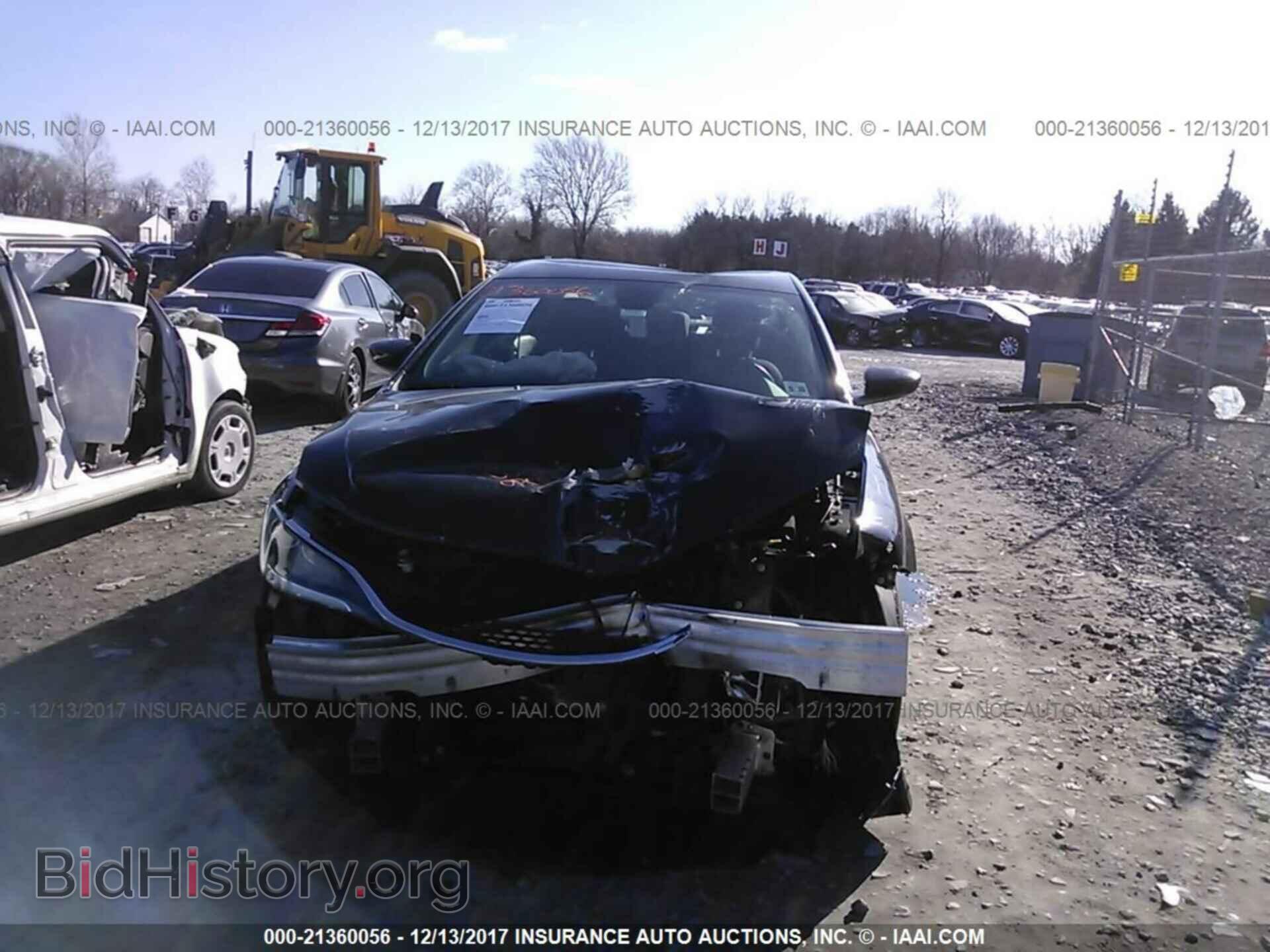 2015 Chrysler 200 - VIN: 1C3CCCAB7FN714472 - Photo 6