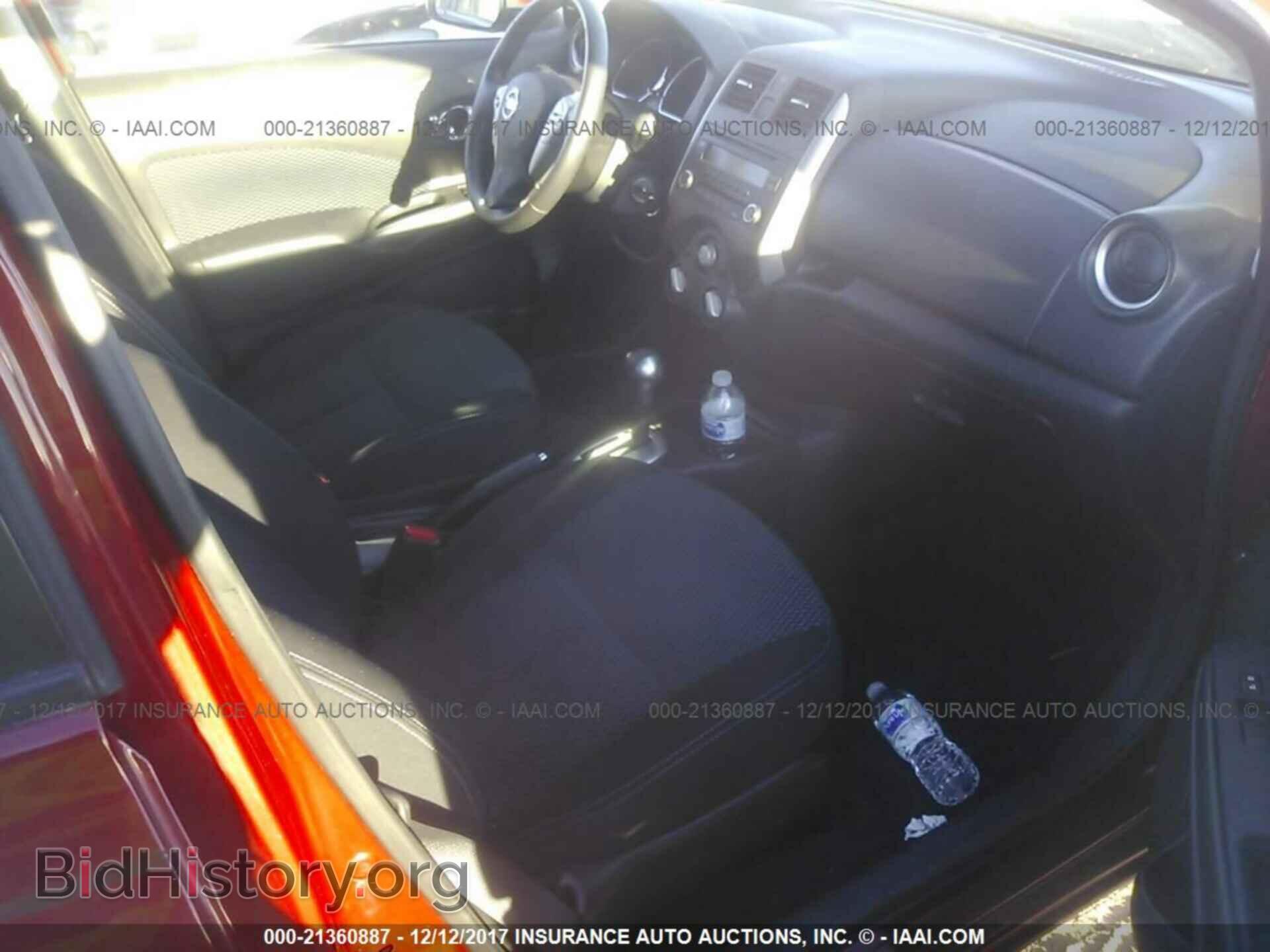 2014 Nissan Versa note - VIN: 3N1CE2CP0EL404836 - Photo 5