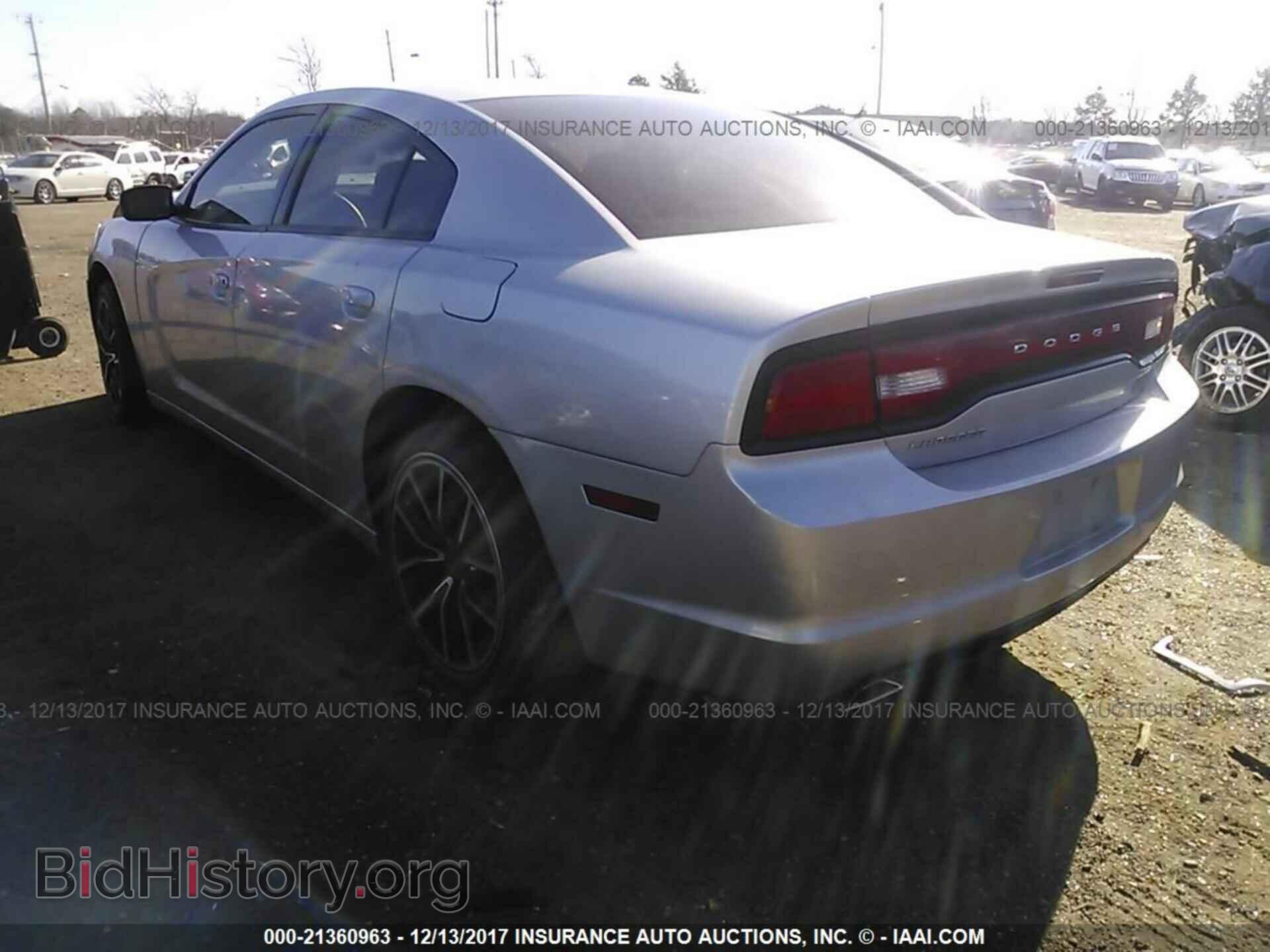 2012 Dodge Charger - VIN: 2C3CDXBG5CH119610 - Фото 3