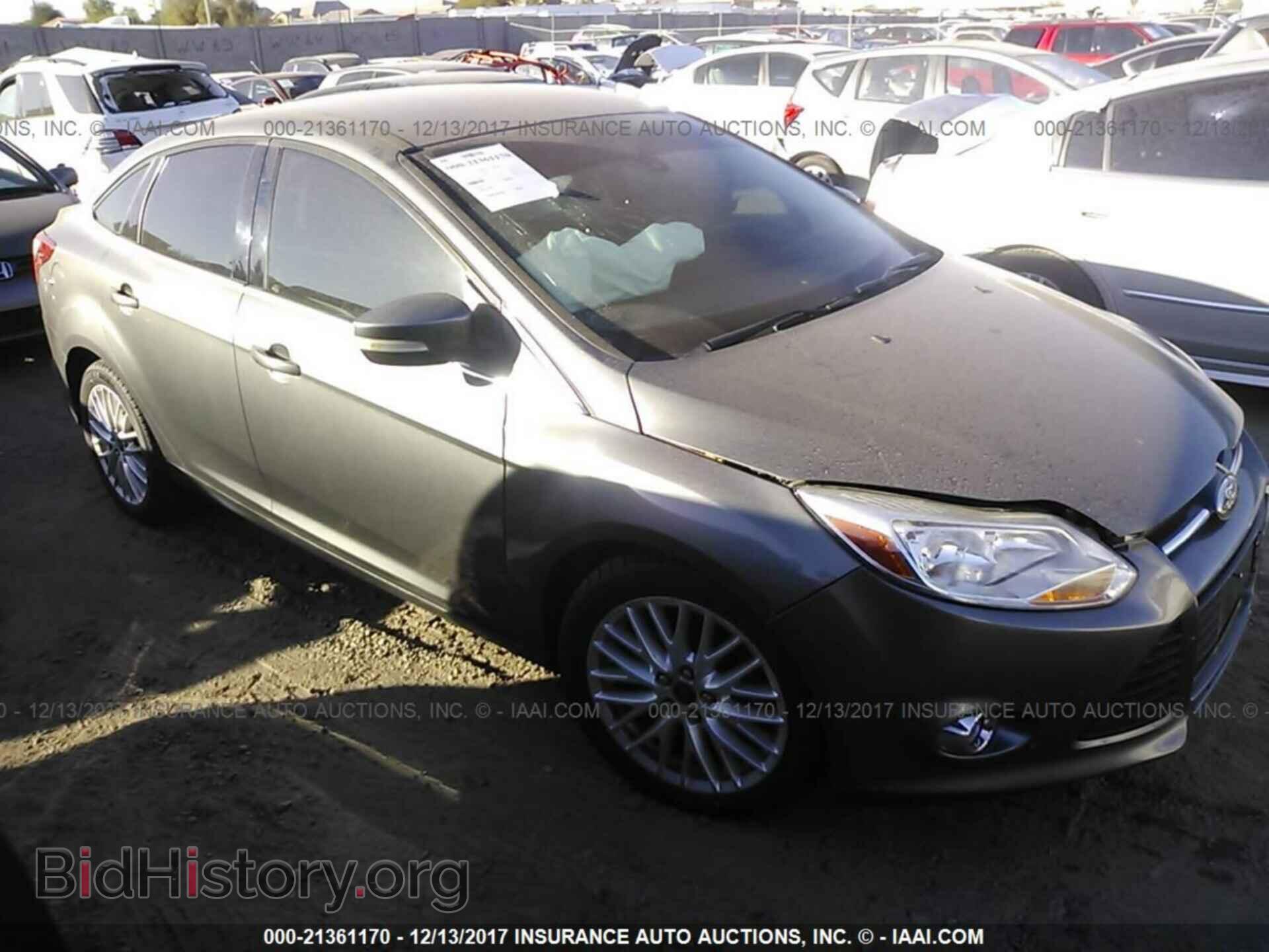 Photo 1FAHP3H23CL315681 - Ford Focus 2012