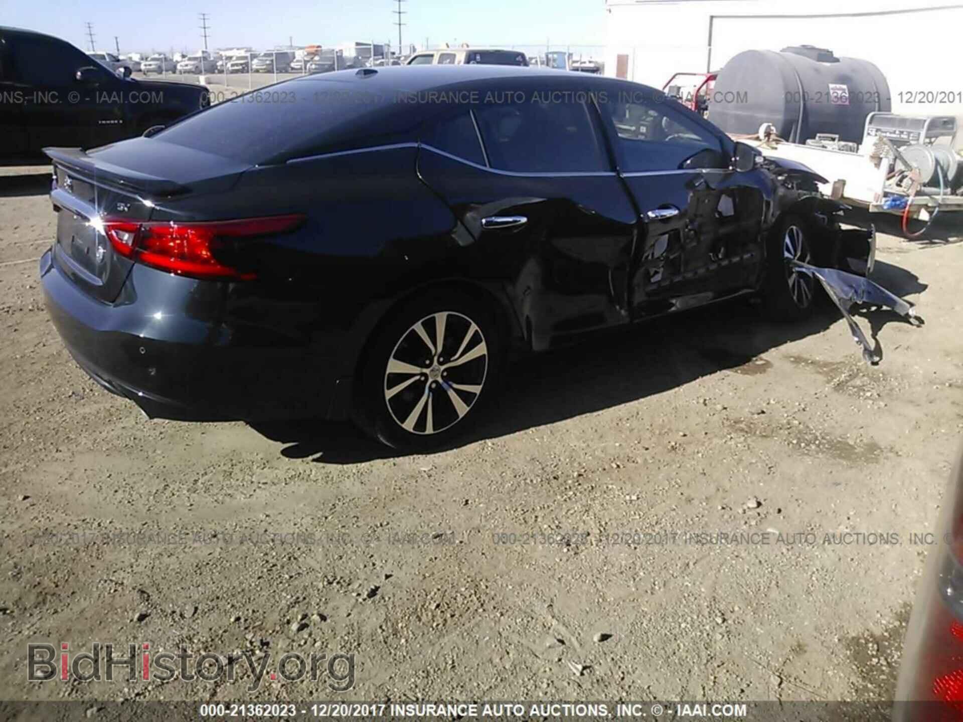 2017 Nissan Maxima - VIN: 1N4AA6AP1HC389540 - Photo 4