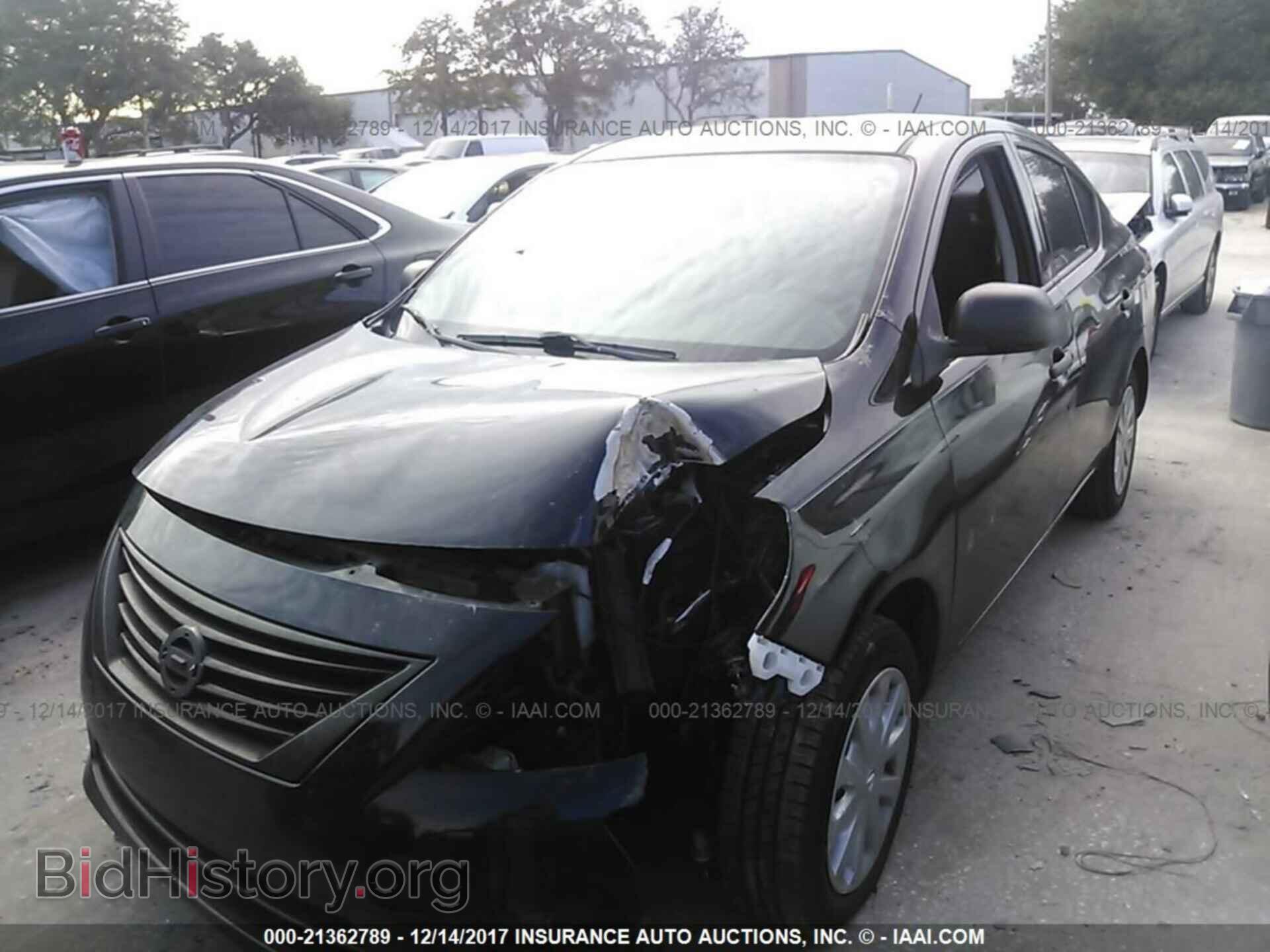 2013 Nissan Versa - VIN: 3N1CN7AP1DL872752 - Фото 2