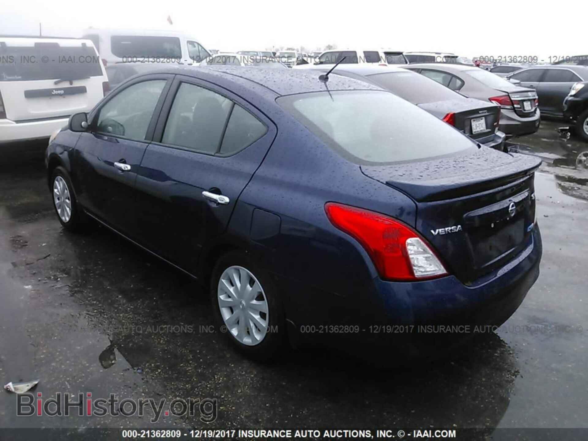 2013 Nissan Versa - VIN: 3N1CN7AP1DL856129 - Photo 3