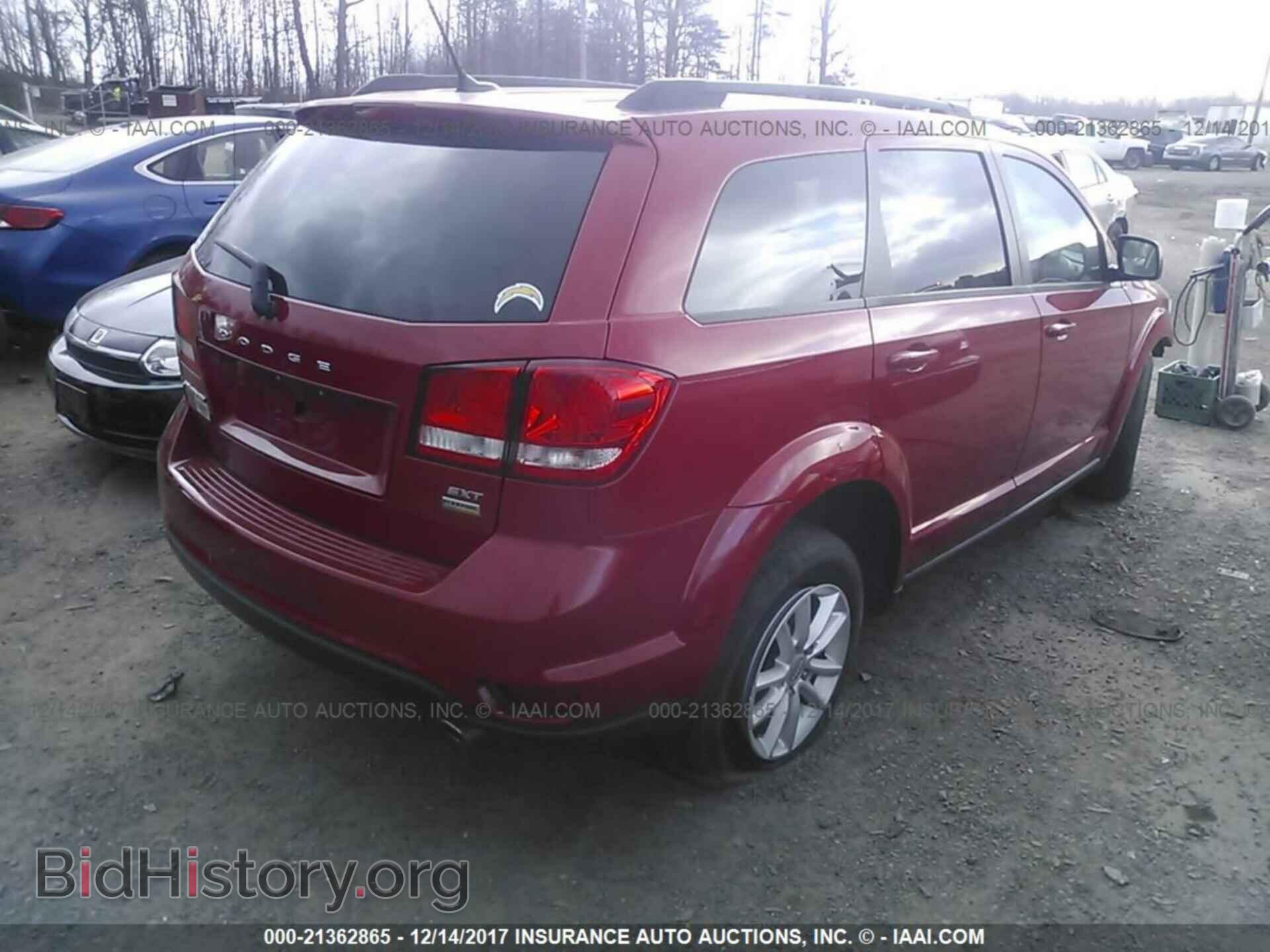 2015 Dodge Journey - VIN: 3C4PDCBG1FT722734 - Photo 4