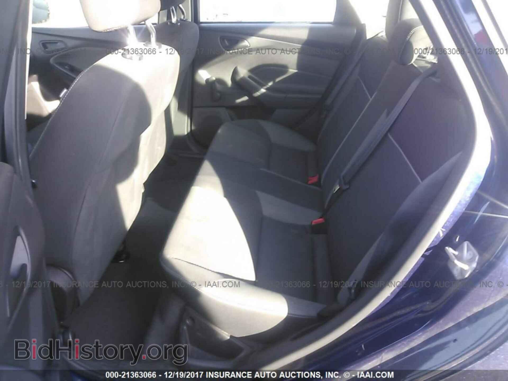 2012 Ford Focus - VIN: 1FAHP3E22CL128341 - Фото 8
