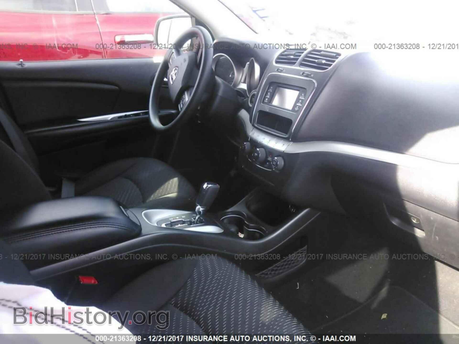 2015 Dodge Journey - VIN: 3C4PDCBG6FT696843 - Photo 5
