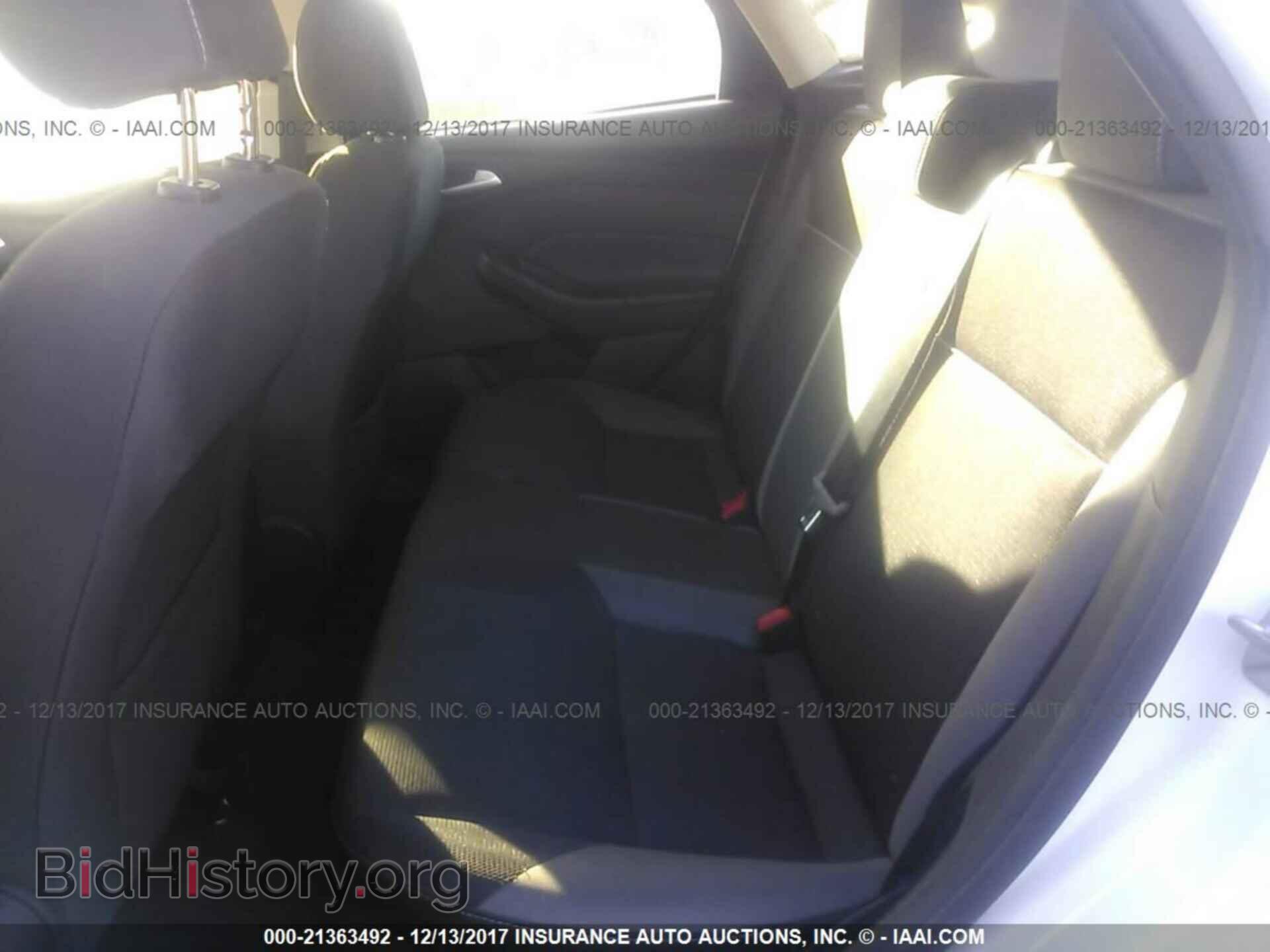 2014 Ford Focus - VIN: 1FADP3K26EL132155 - Photo 8