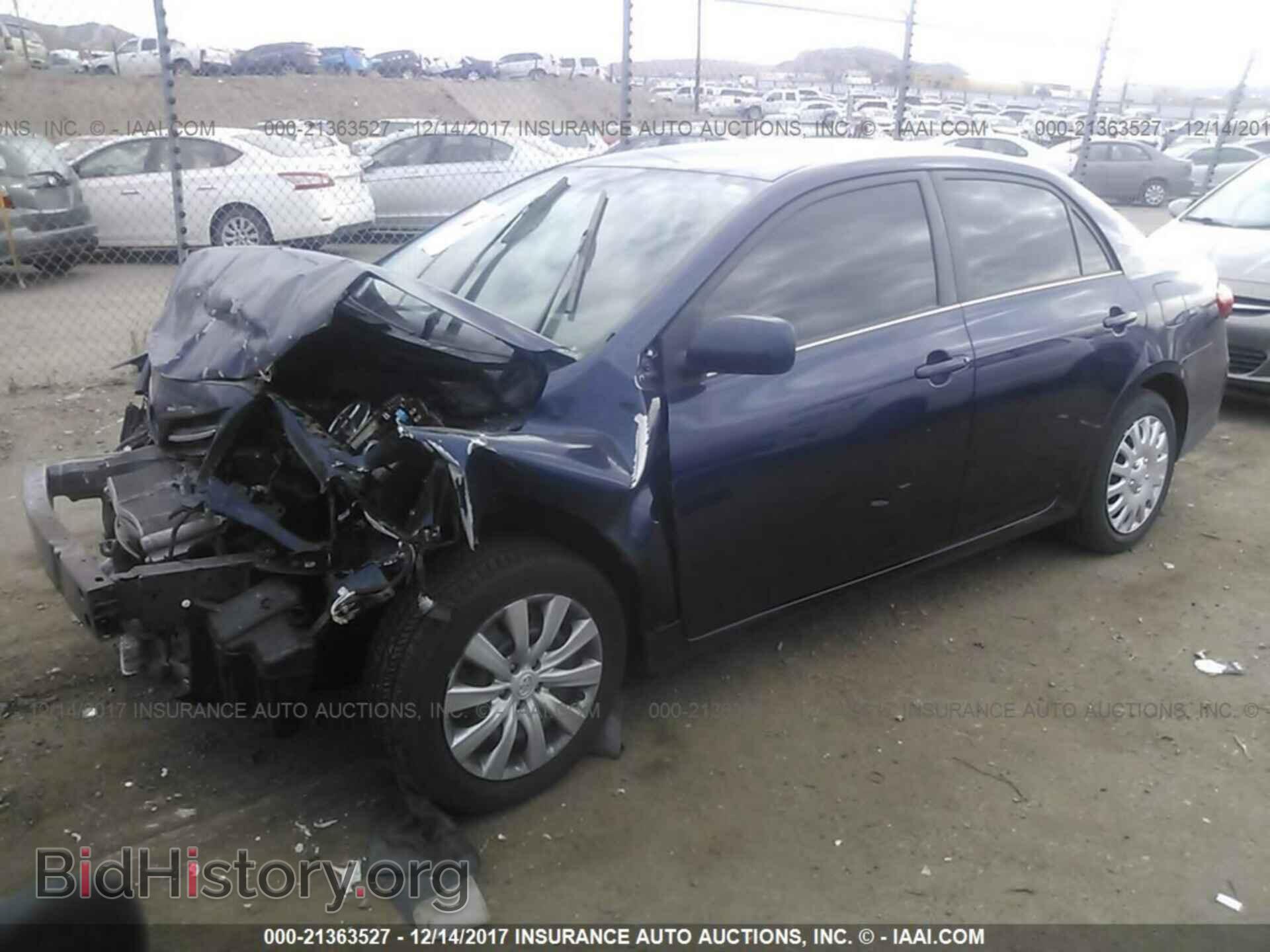 2013 Toyota Corolla - VIN: 5YFBU4EE6DP126707 - Фото 2