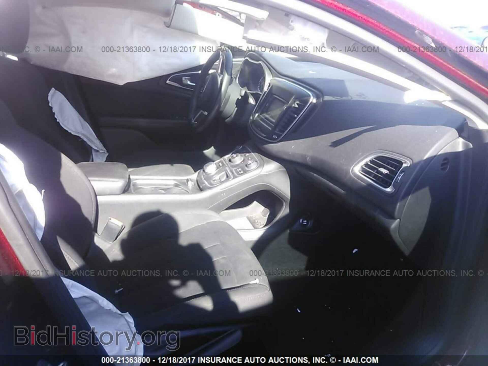 2015 Chrysler 200 - VIN: 1C3CCCABXFN755341 - Фото 5