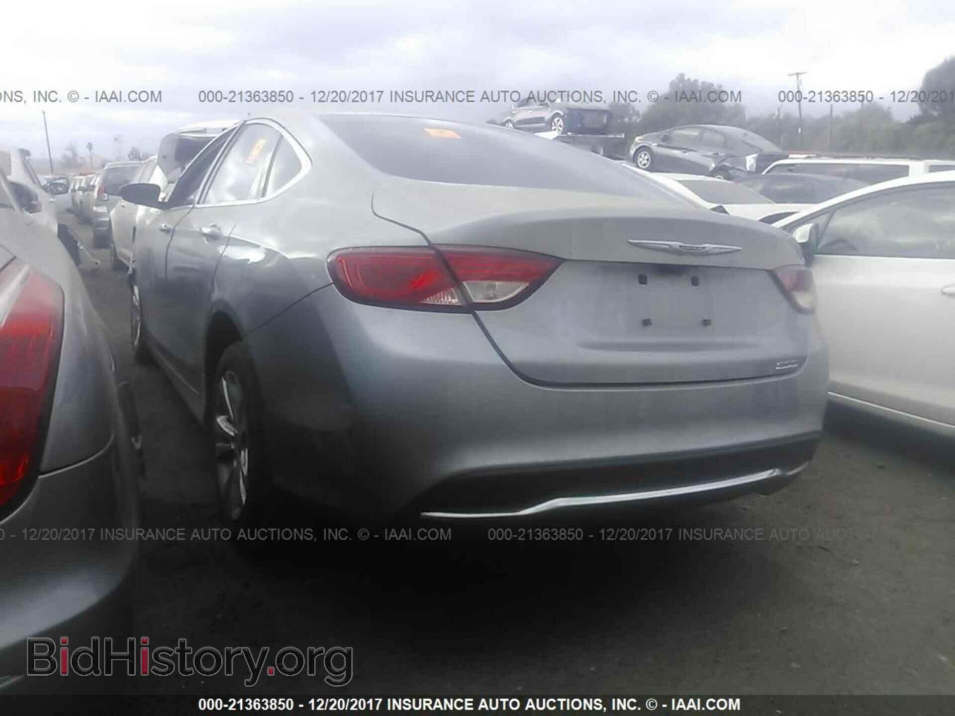 2016 Chrysler 200 - VIN: 1C3CCCAB3GN169615 - Фото 3