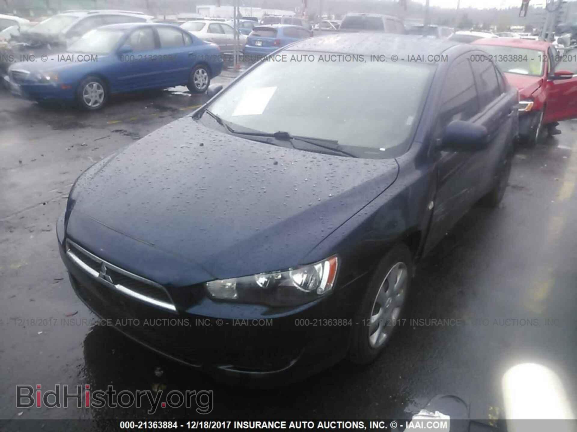 2014 Mitsubishi Lancer - VIN: JA32U2FU7EU020165 - Фото 2
