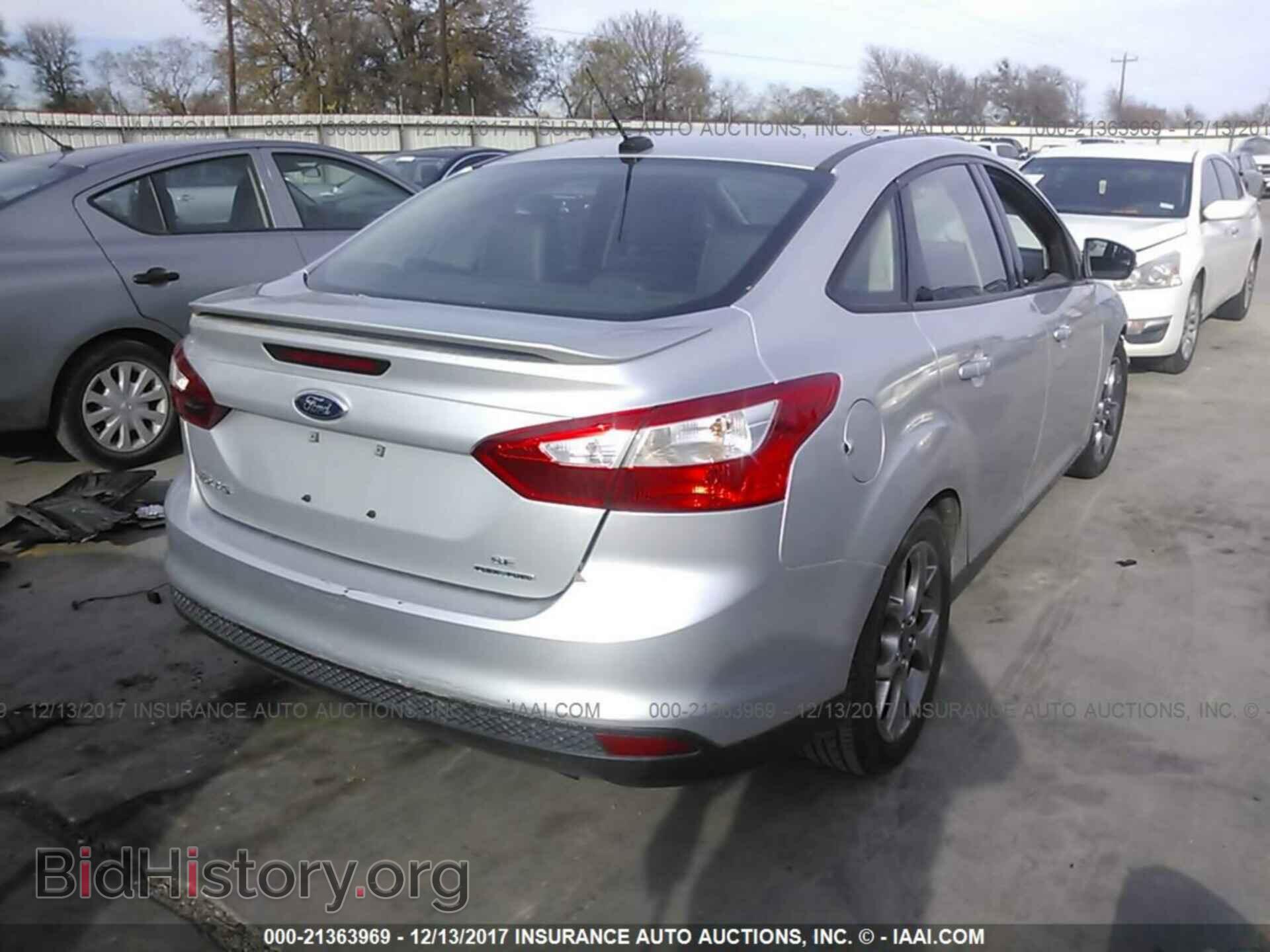 2013 Ford Focus - VIN: 1FADP3F22DL132999 - Photo 4
