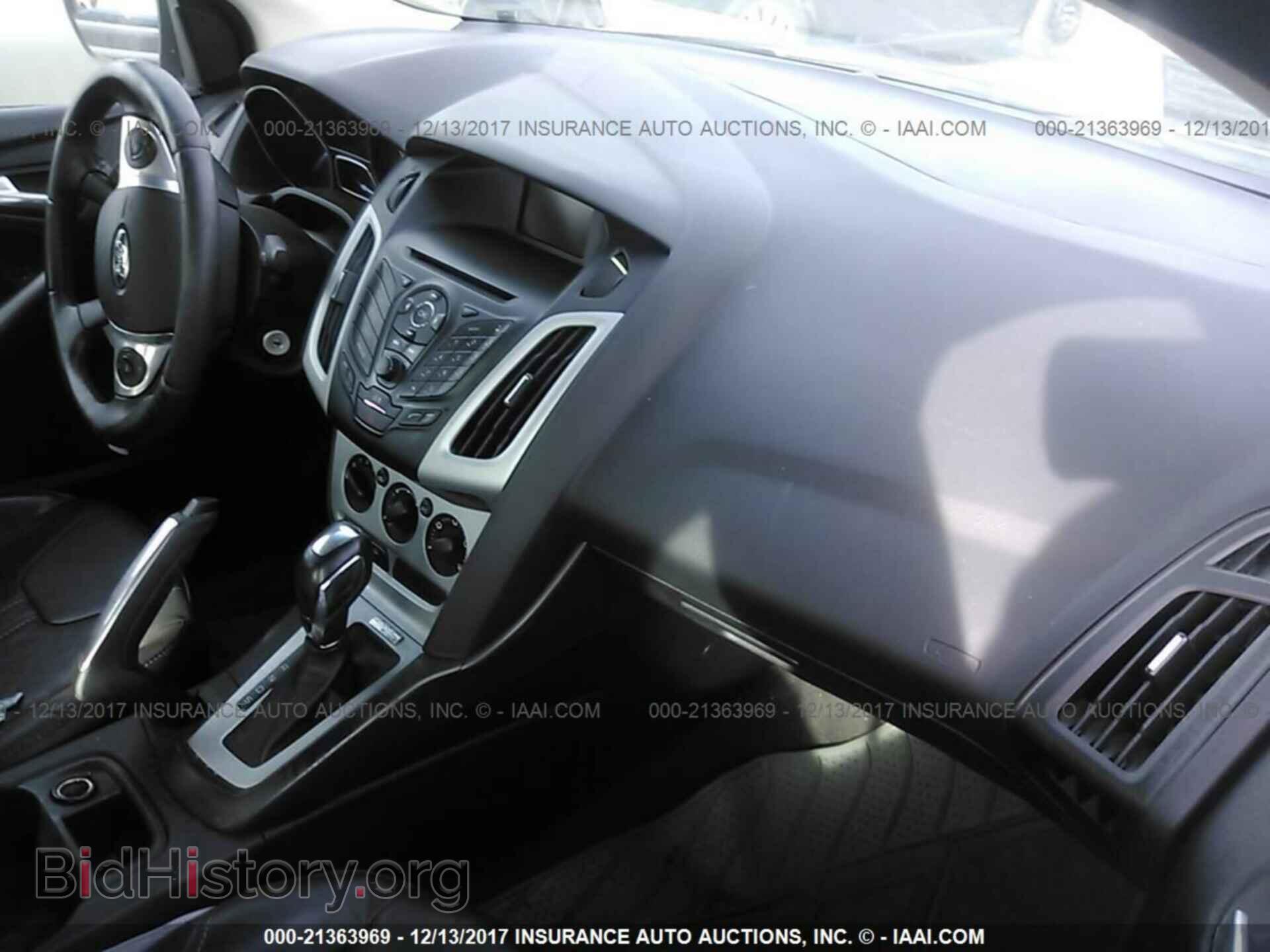 2013 Ford Focus - VIN: 1FADP3F22DL132999 - Photo 5