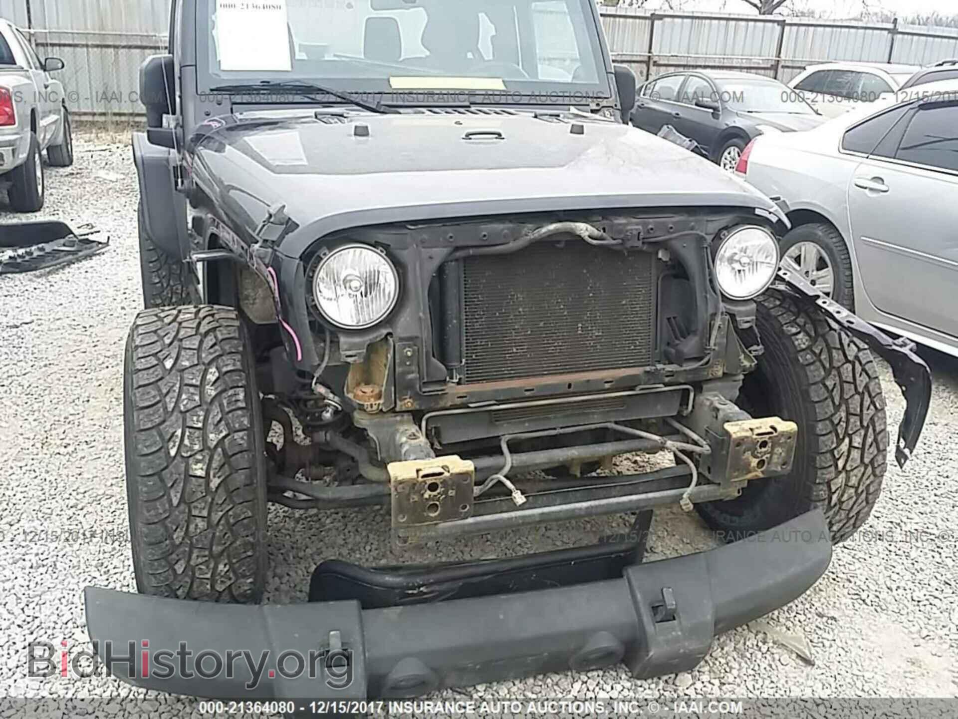 2011 Jeep Wrangler - VIN: 1J4AA2D12BL544625 - Фото 6