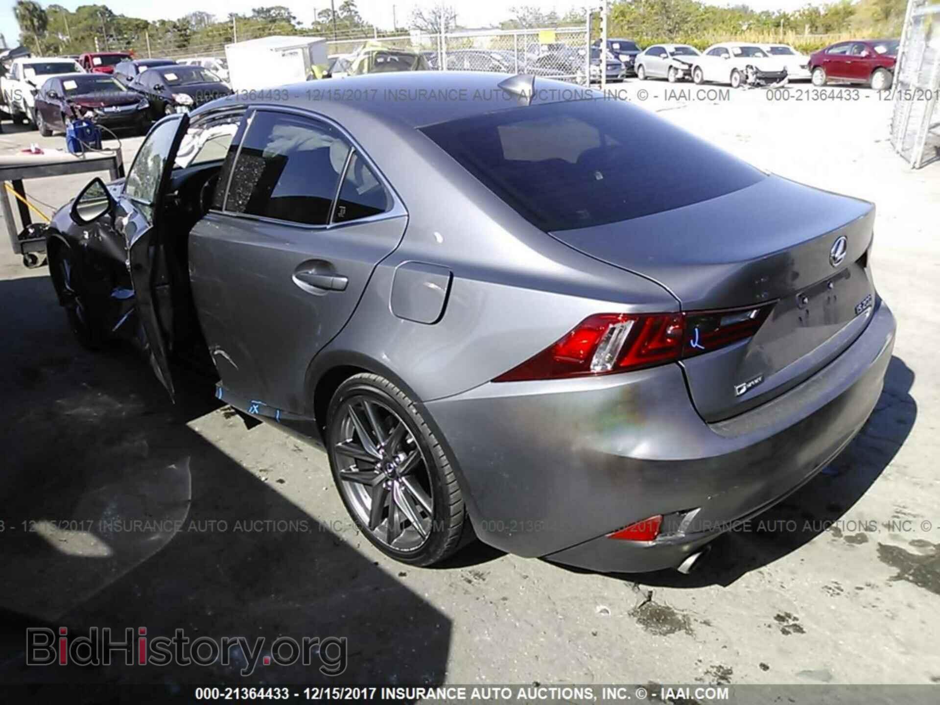 2016 Lexus Is - VIN: JTHBA1D2XG5006438 - Фото 3