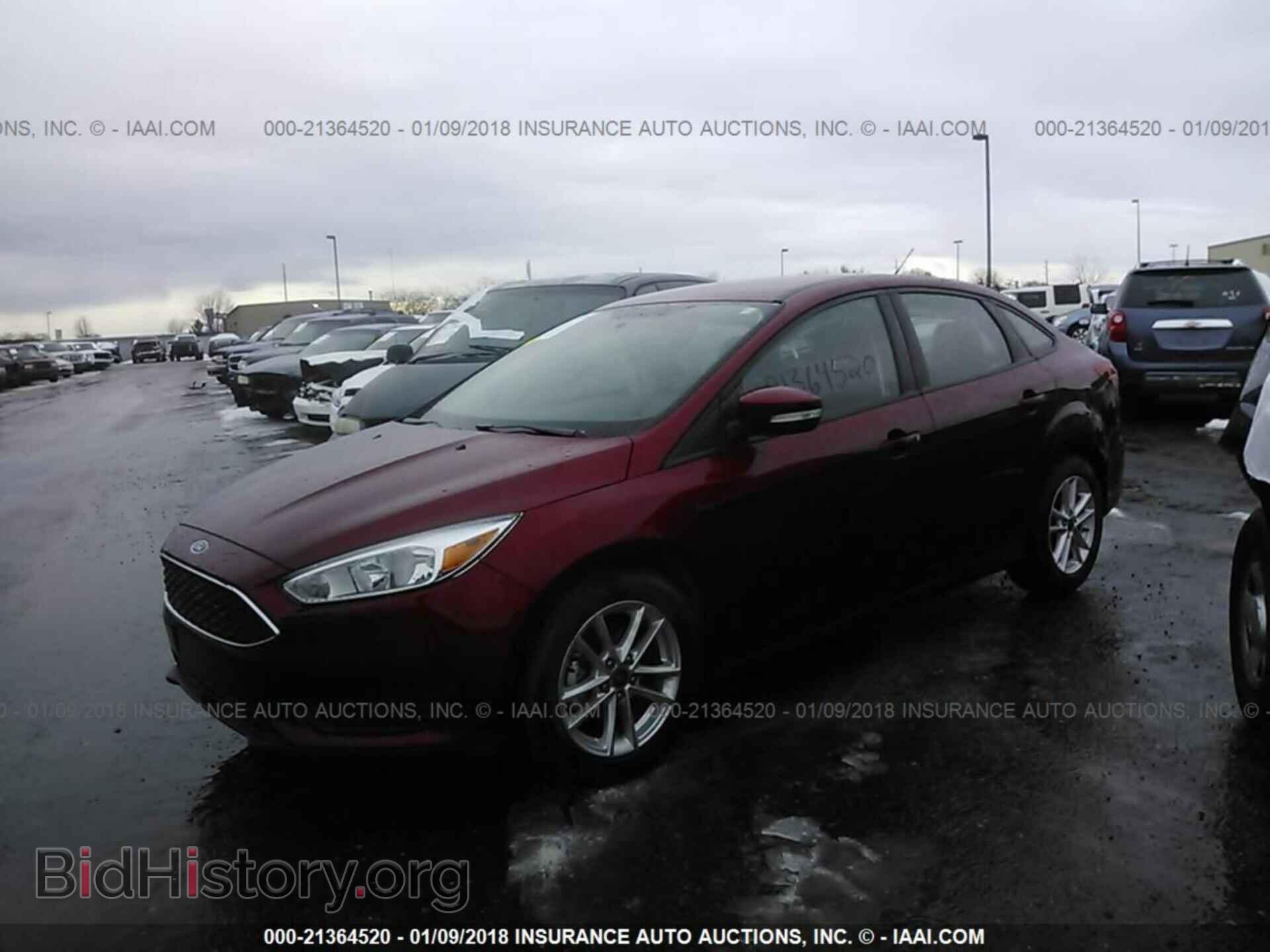 2016 Ford Focus - VIN: 1FADP3F21GL351277 - Photo 2