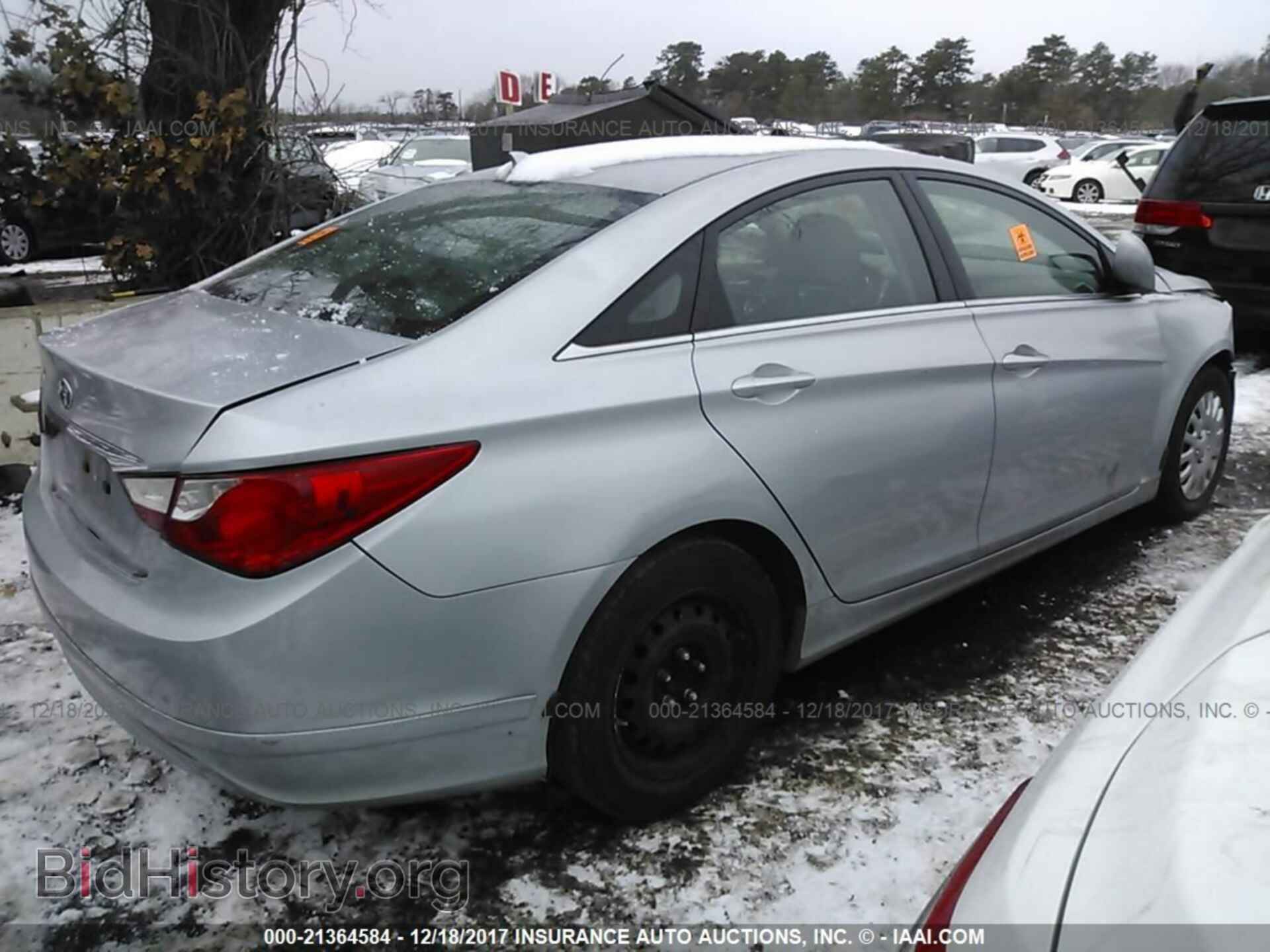 2012 Hyundai Sonata - VIN: 5NPEB4AC0CH426617 - Фото 4