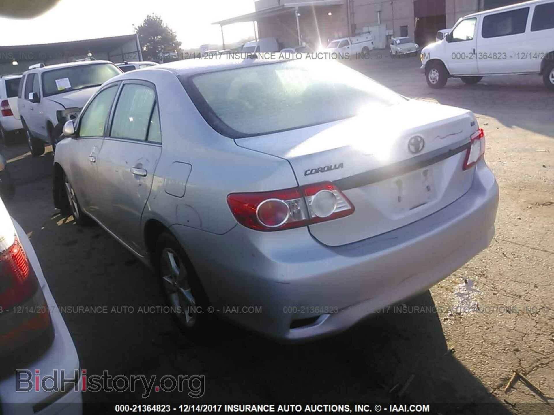 2013 Toyota Corolla - VIN: 2T1BU4EE3DC944461 - Photo 3