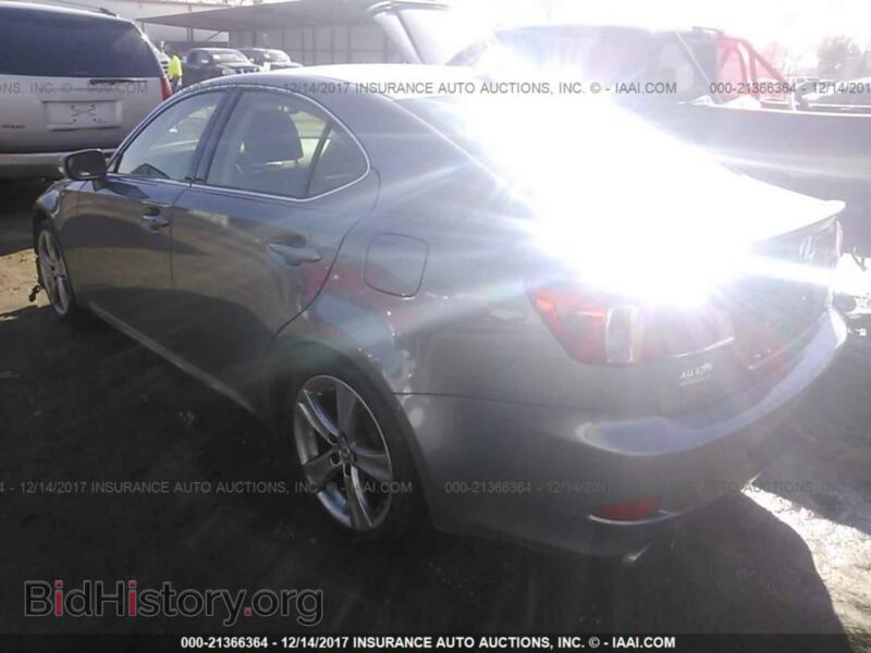 2012 Lexus IS (VIN JTHBF5C29C5165696) — фото 3 из 10