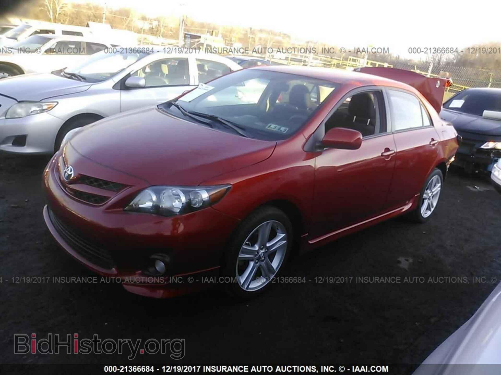 2013 Toyota Corolla - VIN: 2T1BU4EEXDC066916 - Фото 2