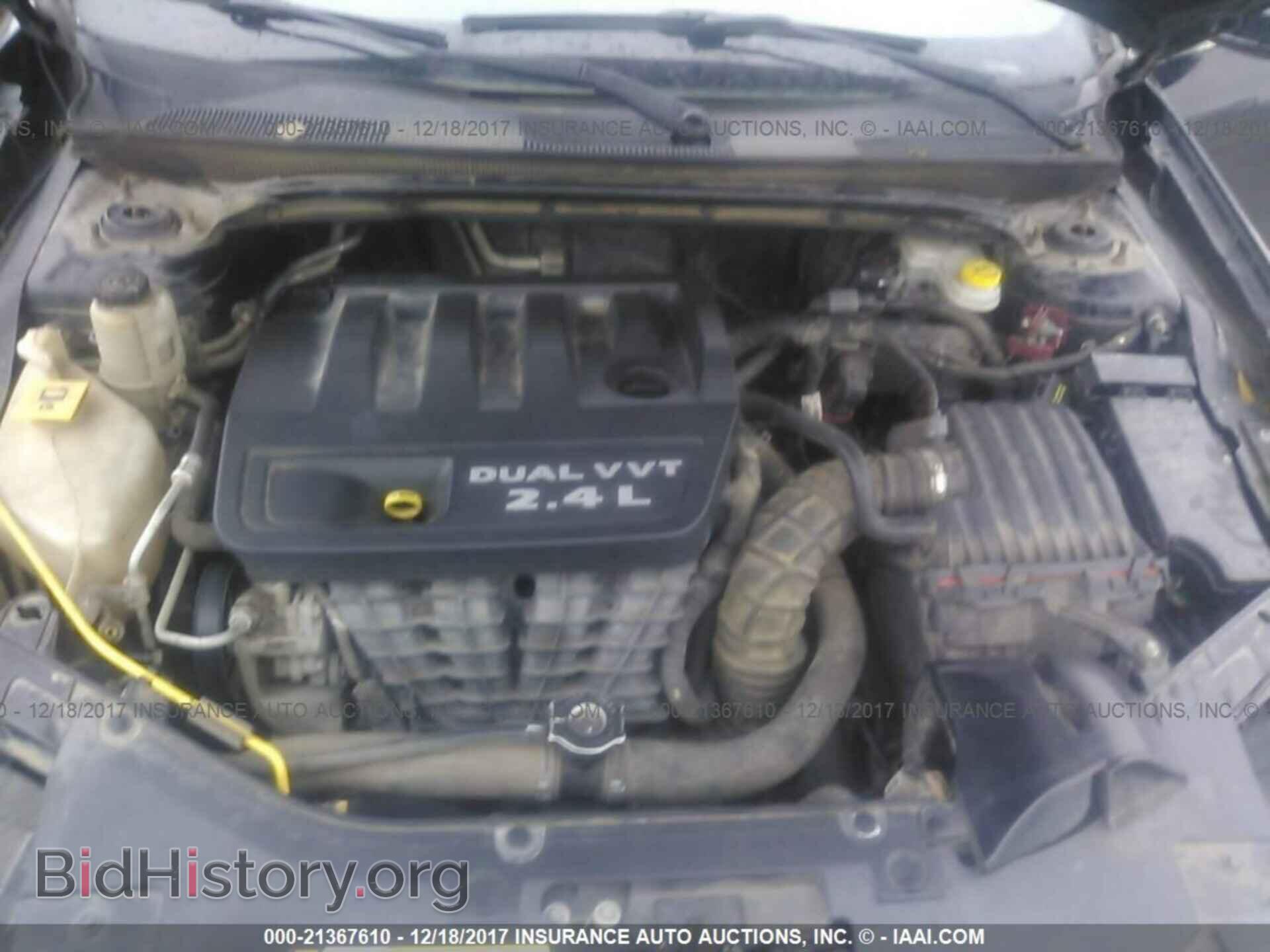 2011 Chrysler 200 - VIN: 1C3BC1FBXBN543008 - Фото 10