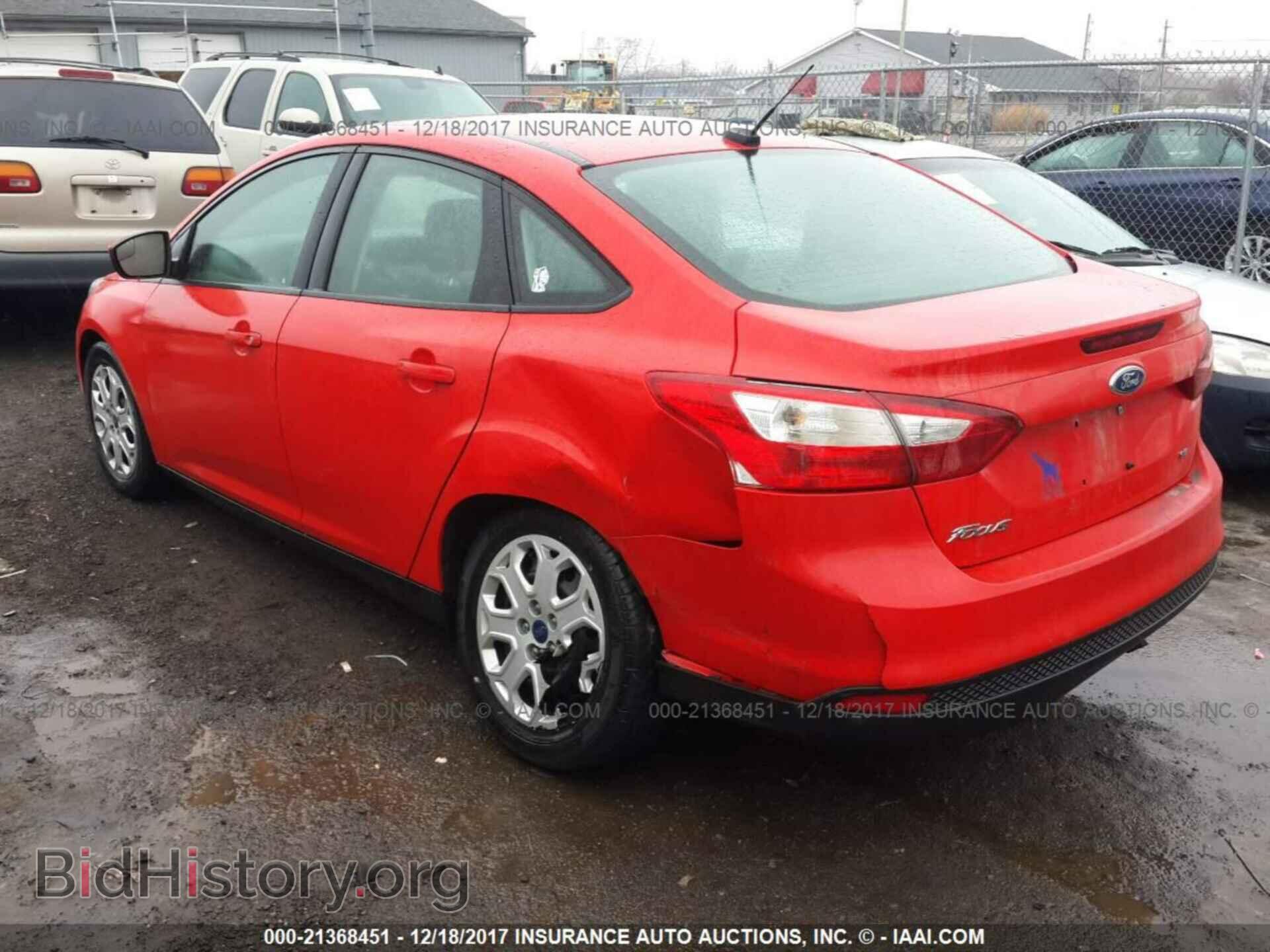 2012 Ford Focus - VIN: 1FAHP3F28CL266528 - Фото 3