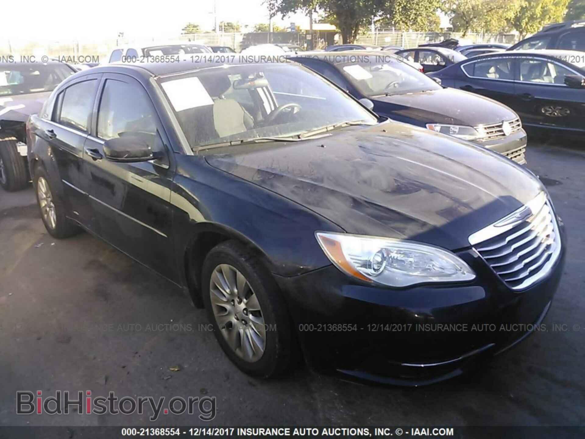 Фотография 1C3CCBAB5CN272006 - Chrysler 200 2012